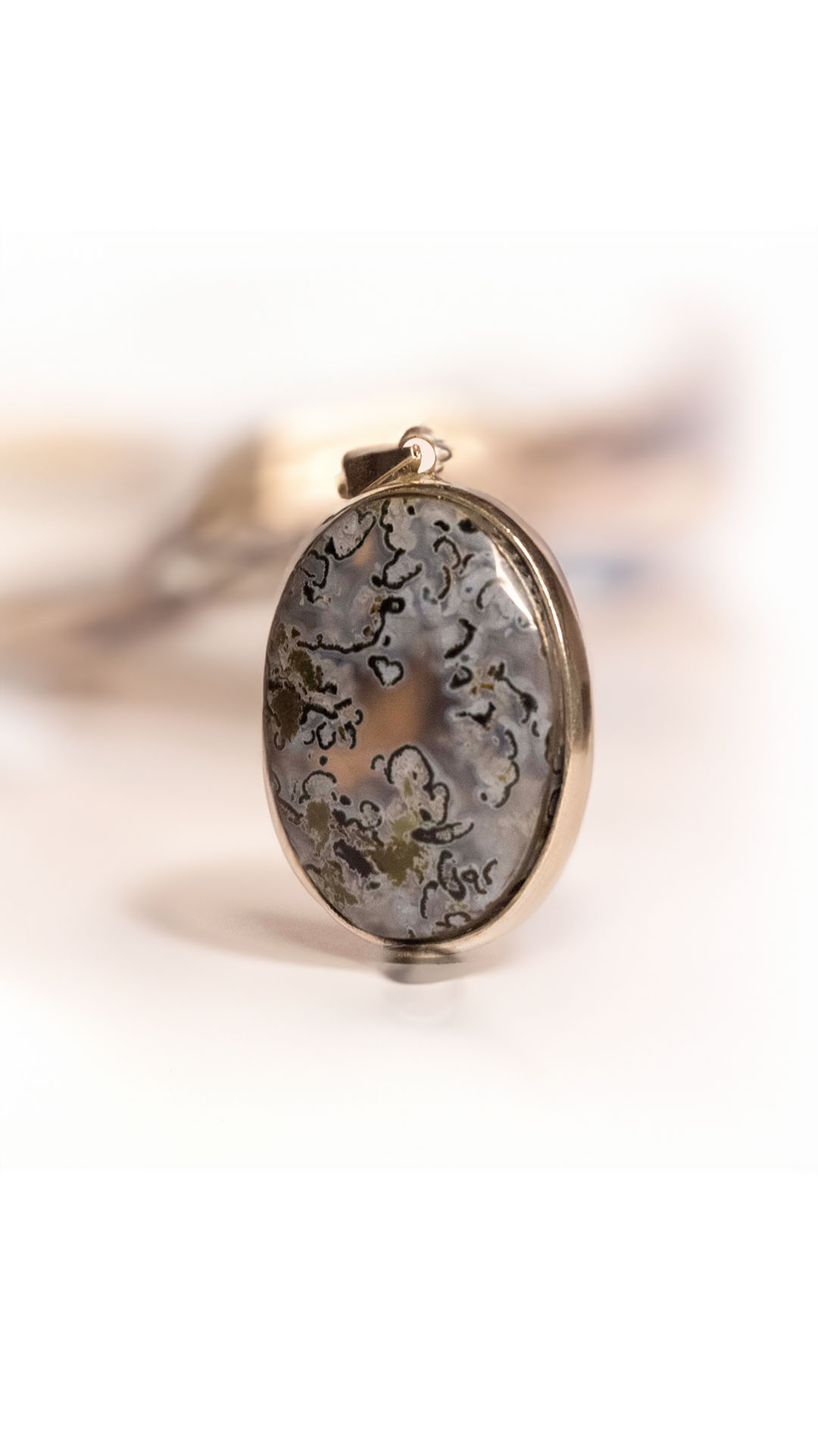 Fossil Silver Pendant - Yemeni Aqeeq