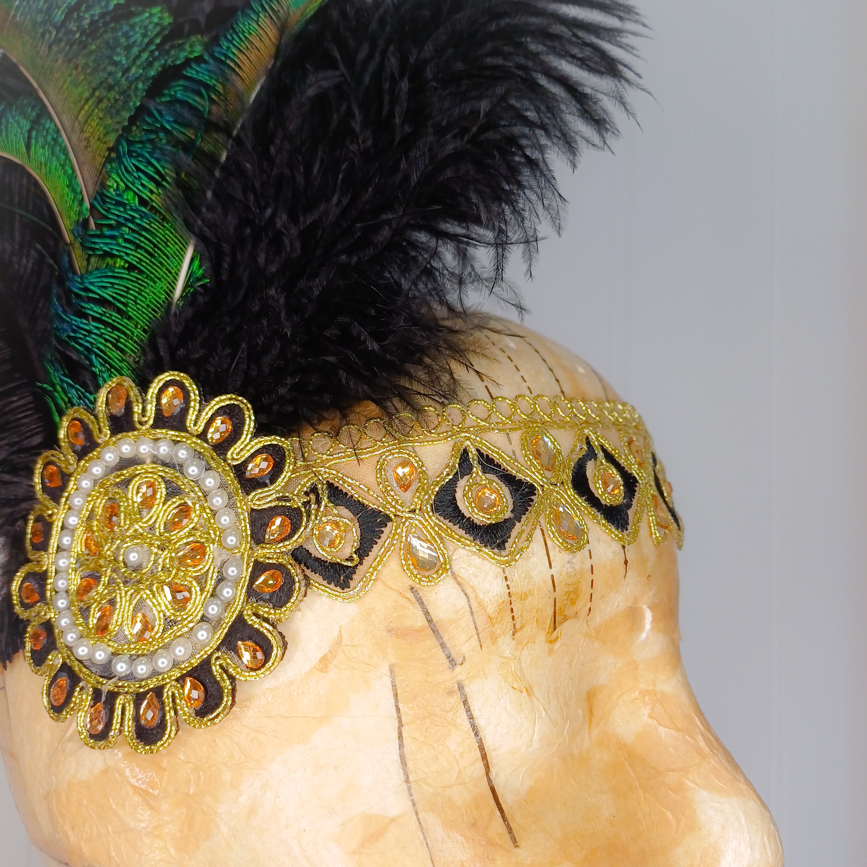 Flapper-style feathered headband