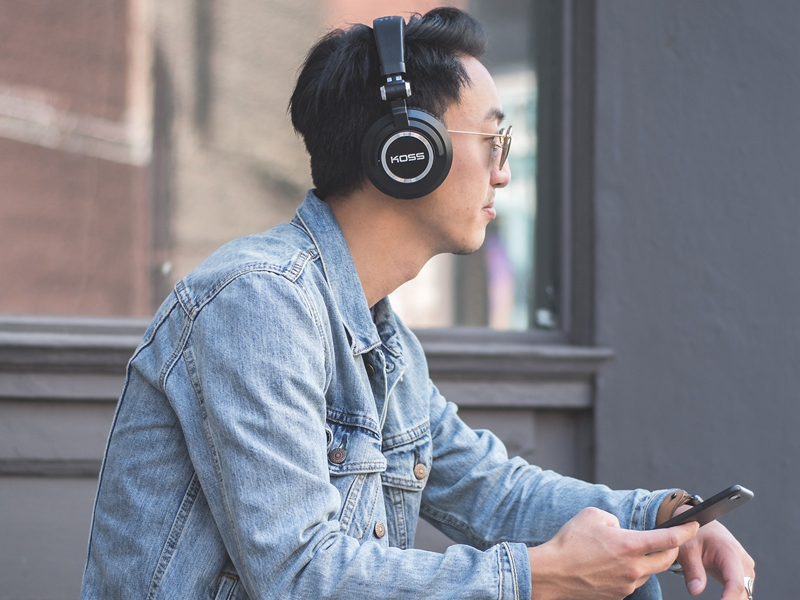 KOSS Sluchátka Bluetooth BT540i