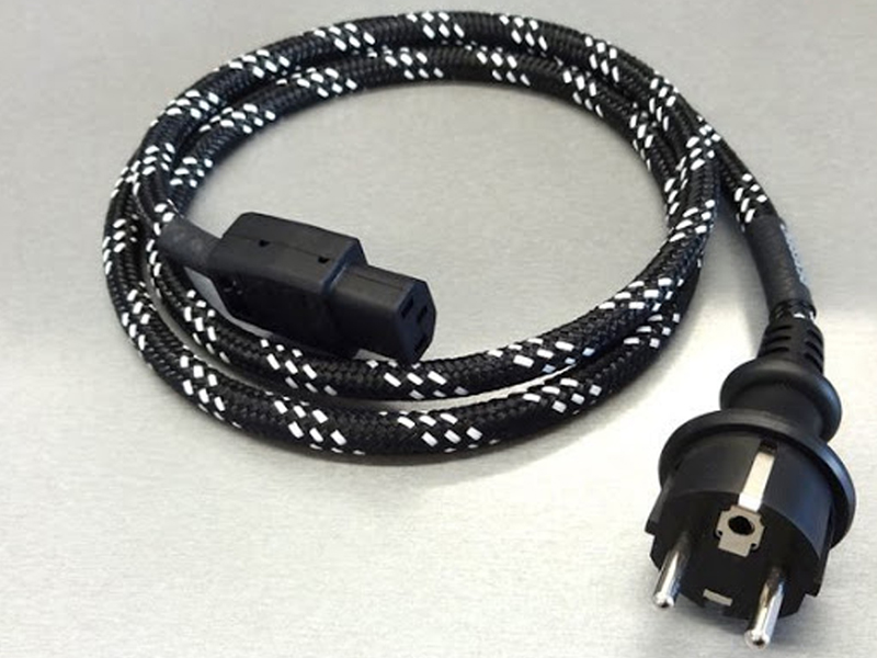 Inakustik Napájecí kabel NetzKabel AC-1502