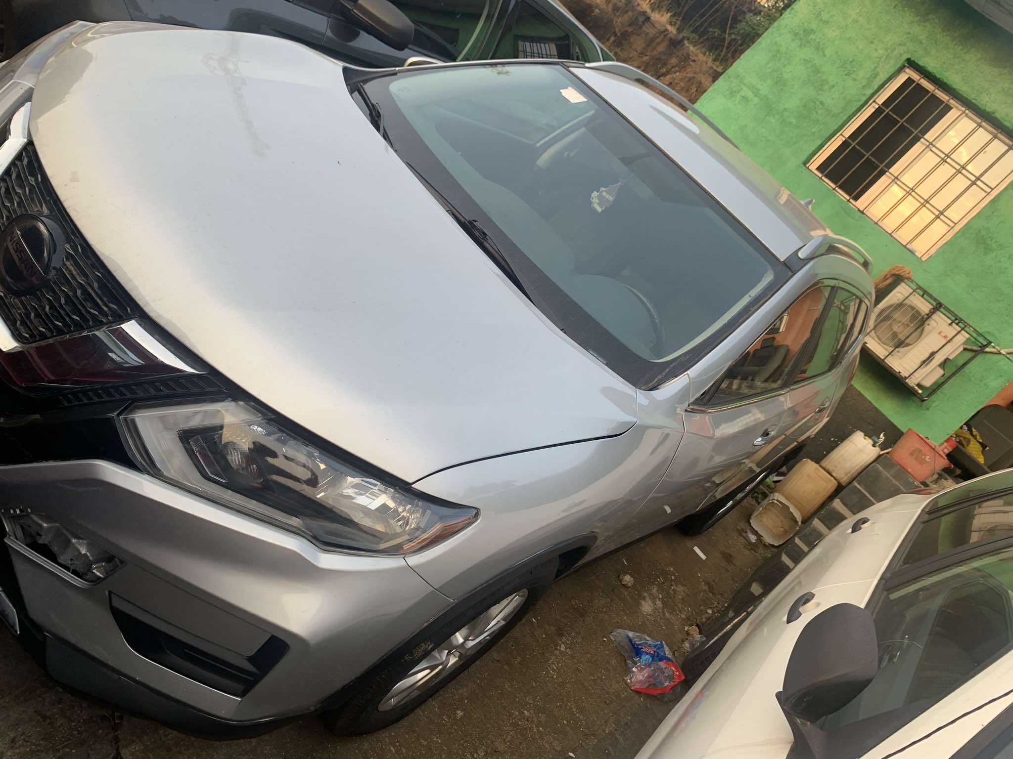 2020 Nissan Rogue Stock#:015-2024