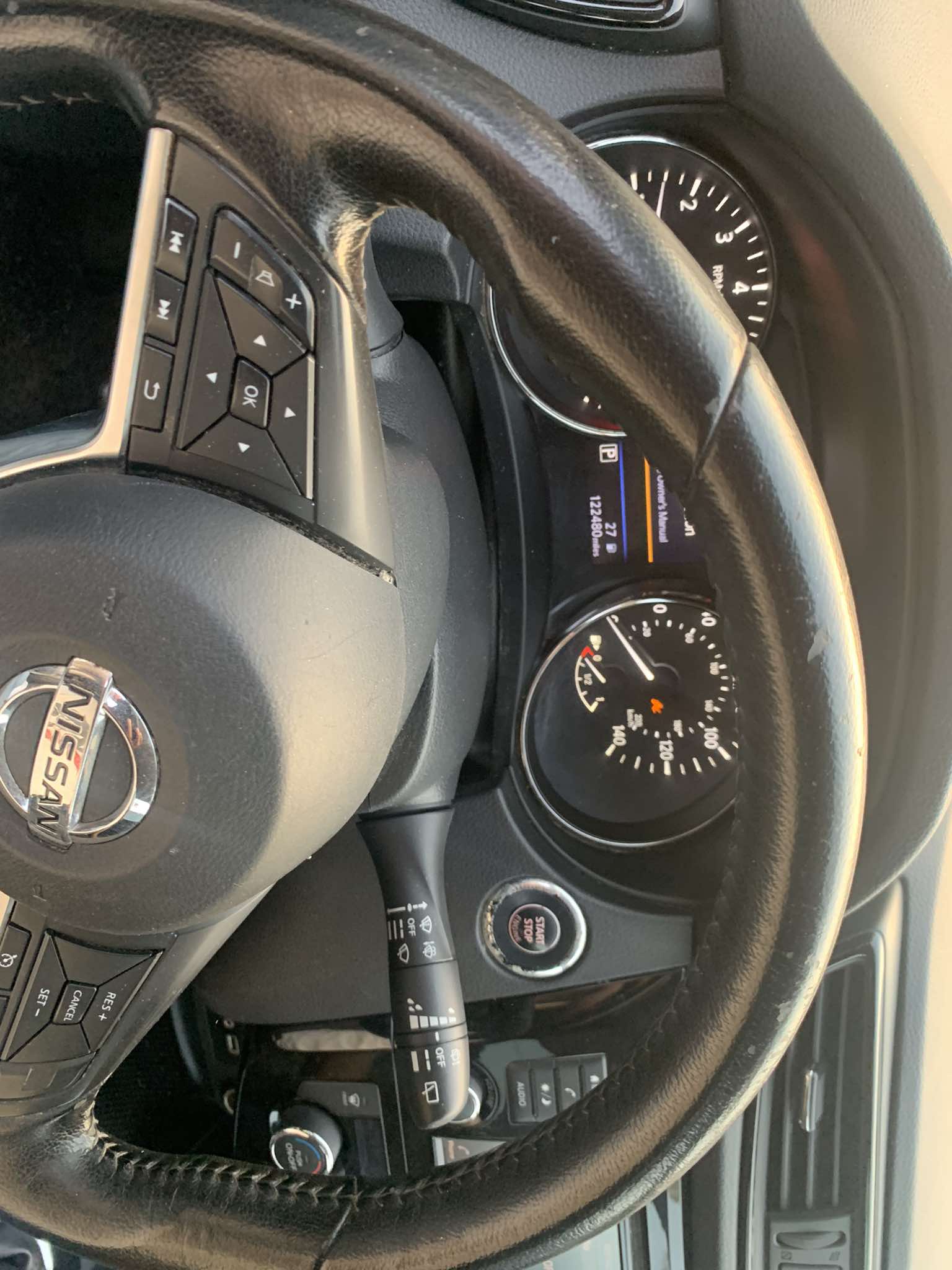 2020 Nissan Rogue Stock#:015-2024