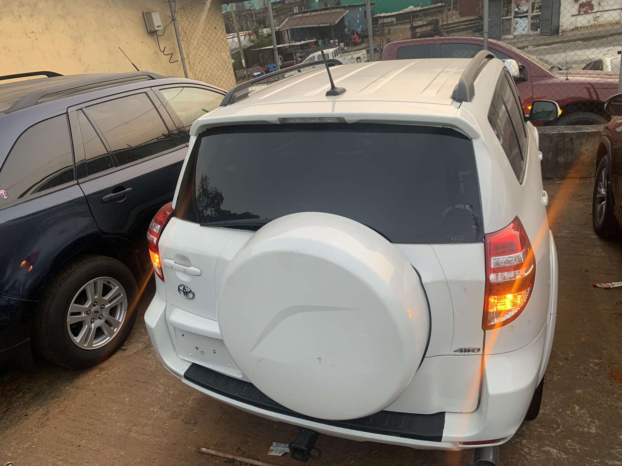 2013 Toyota Rav4 Stock#:008-2024