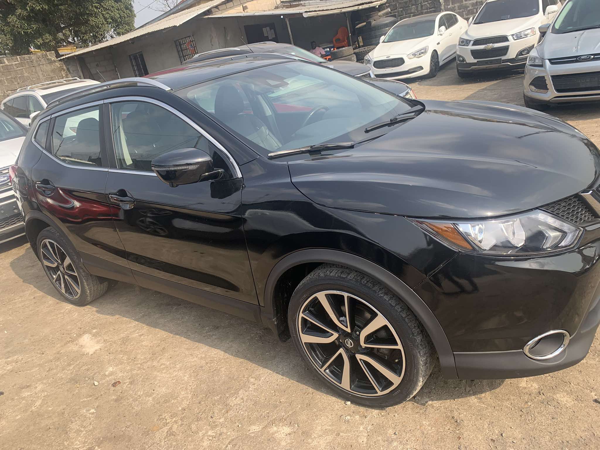 2018 Nissan Rogue Stock#:003-2024