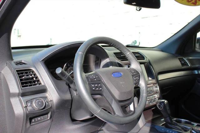 2018 Ford Explorer Stock#: 2026-02