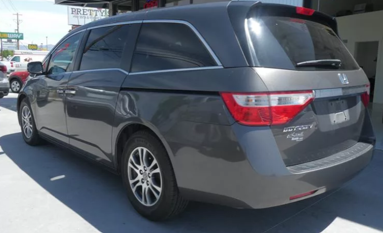 2011 Honda Odyssey Stock#: 2026-18