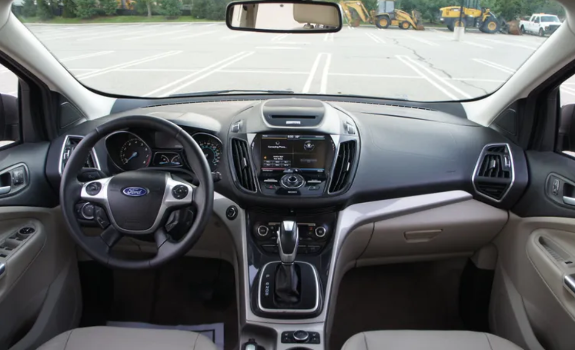 2013 Ford Escape Stock#: 2026-10