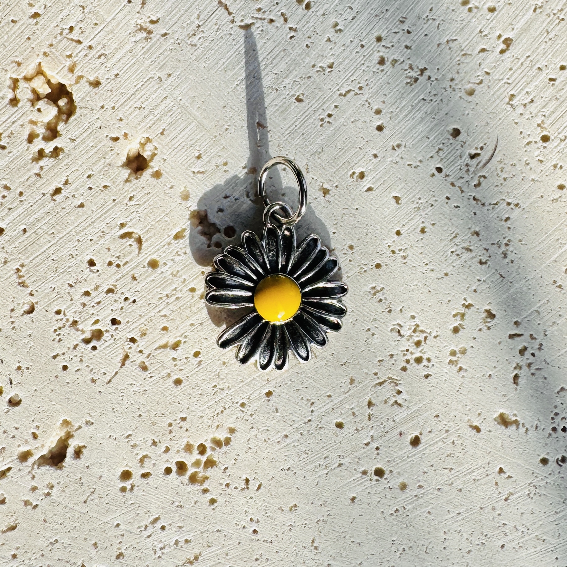 Daisy Charm Silber