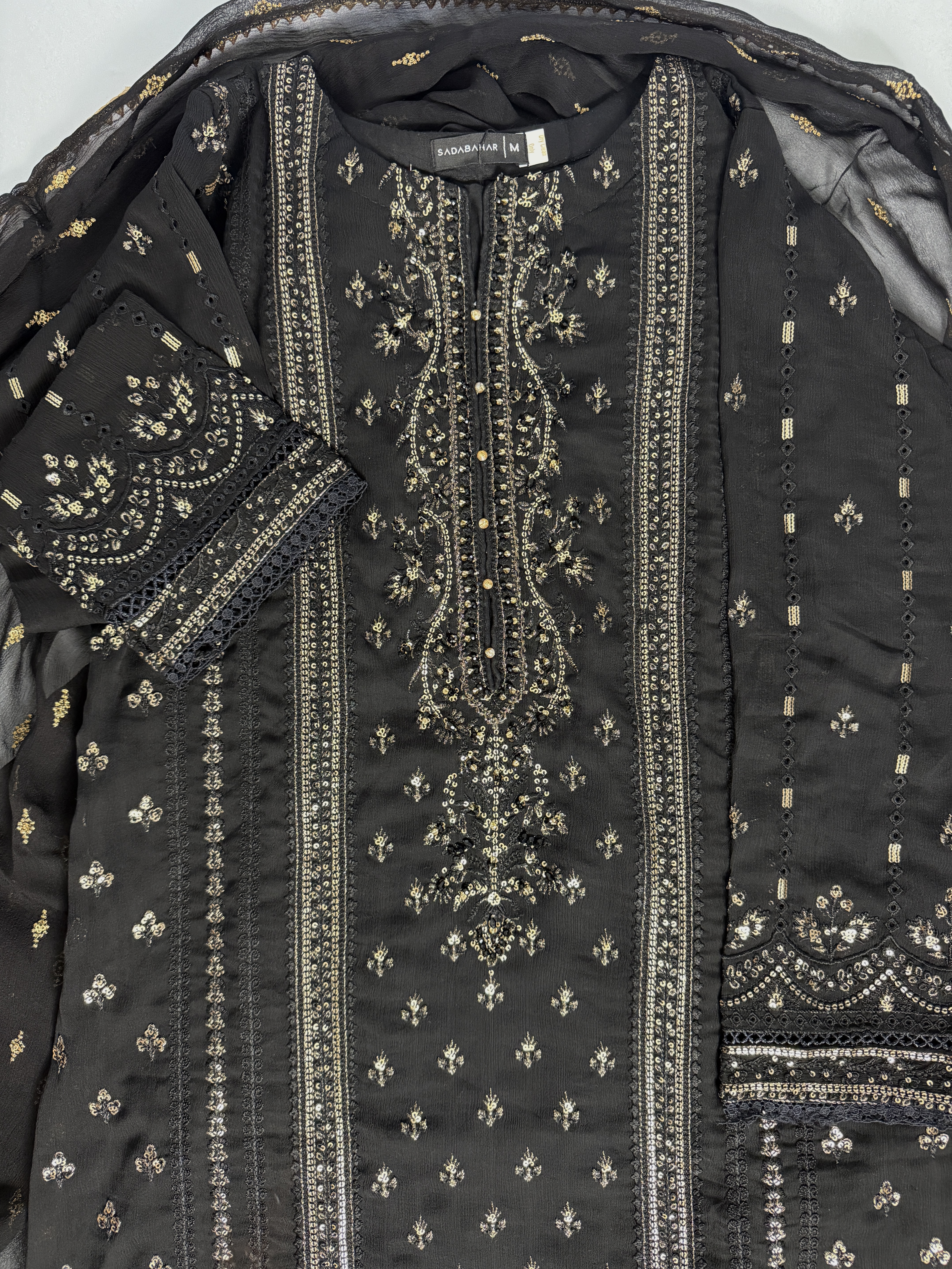 Noir Luxe - Black