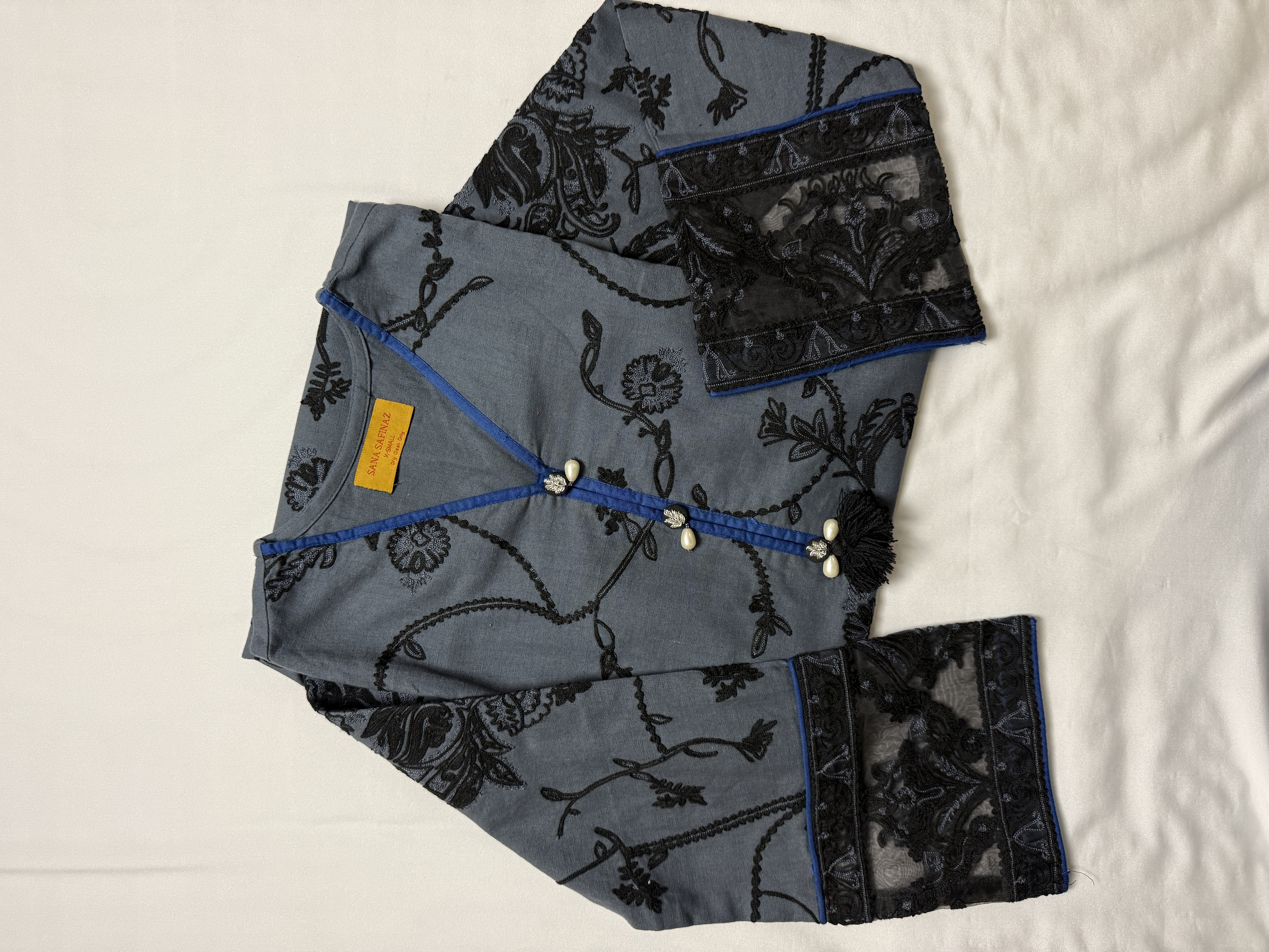 Grey Vibe - Shirt
