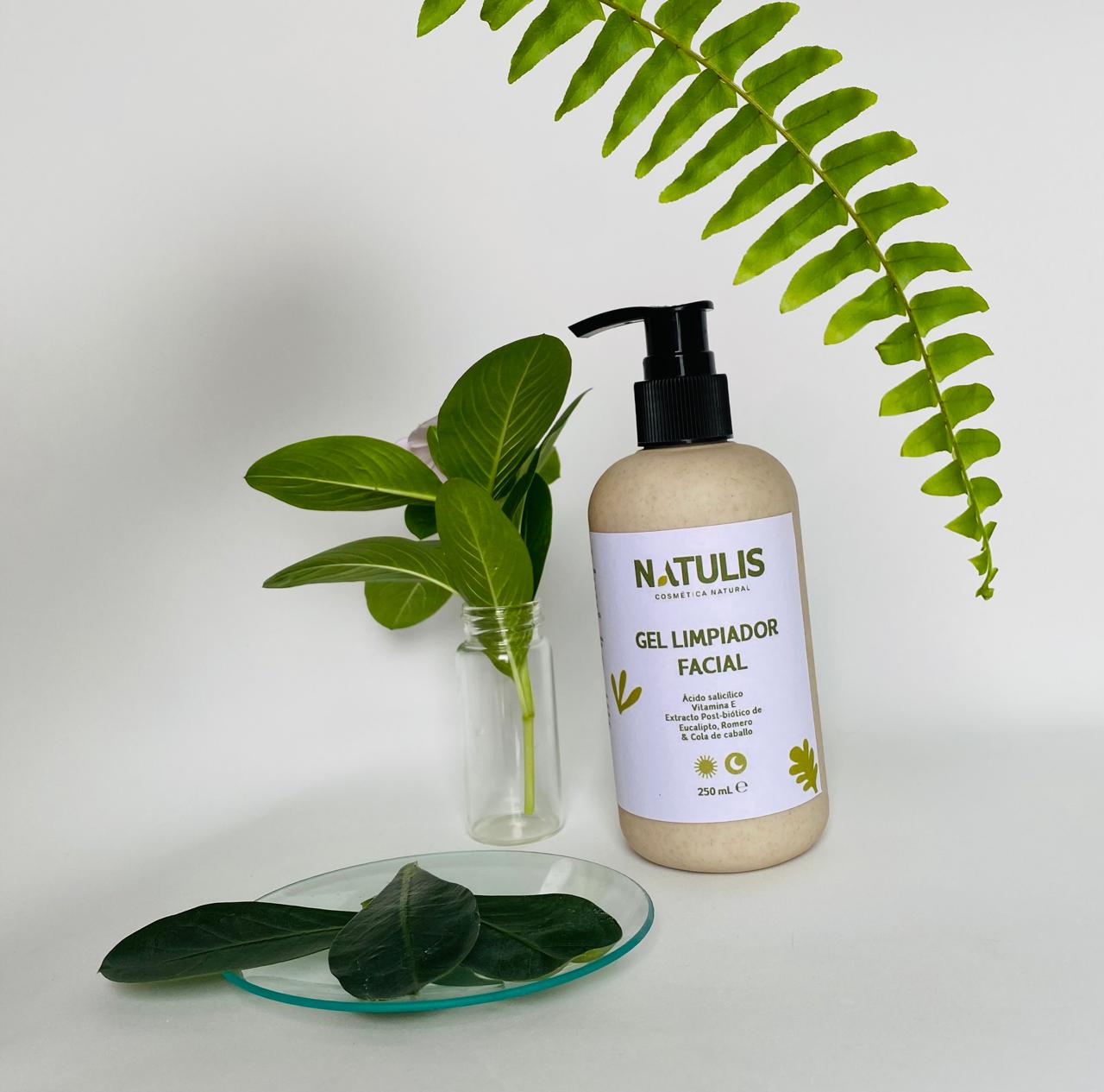 Eucalis - Limpiador facial en gel