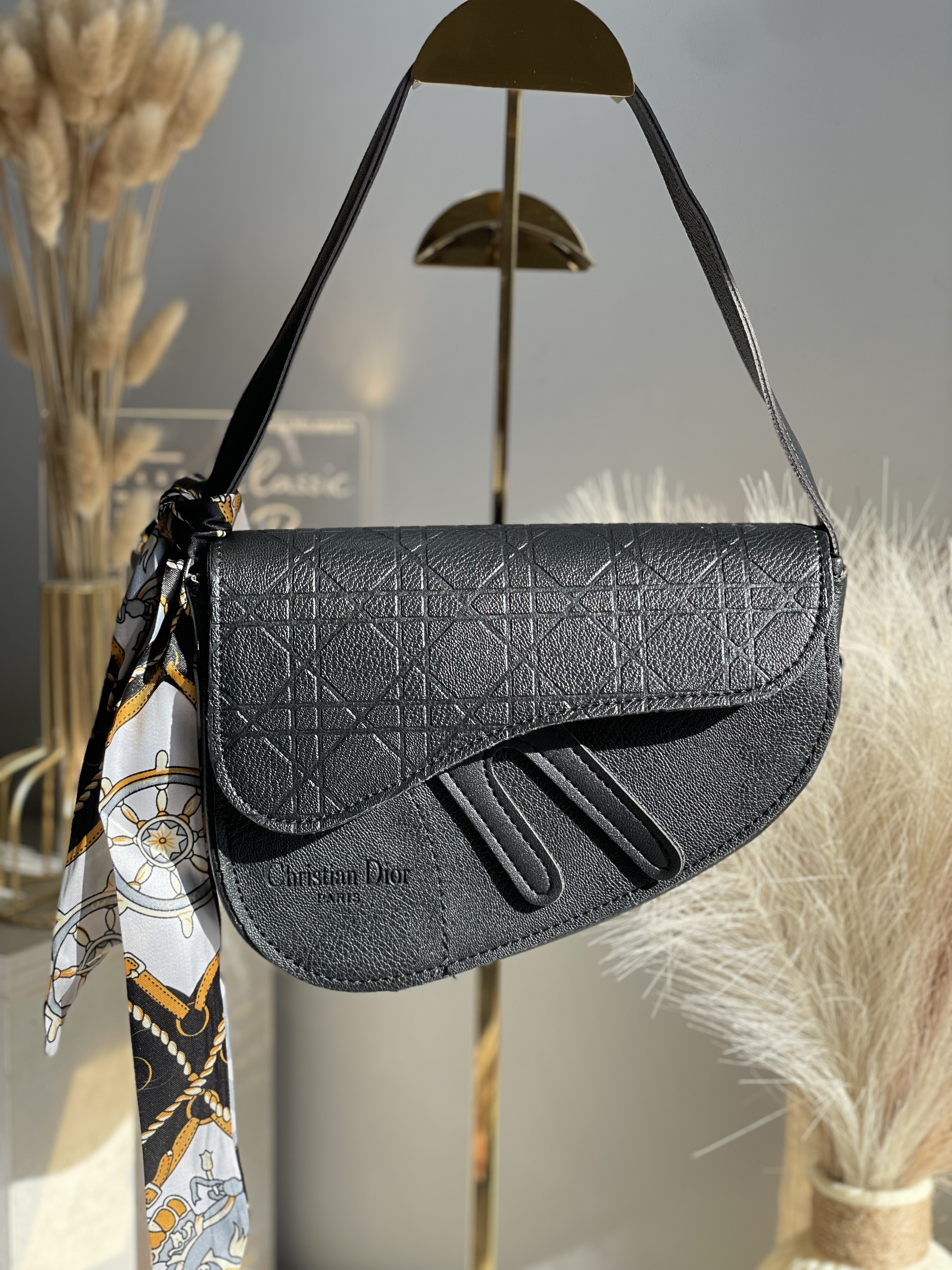 Dior Saddle avec Foulard 