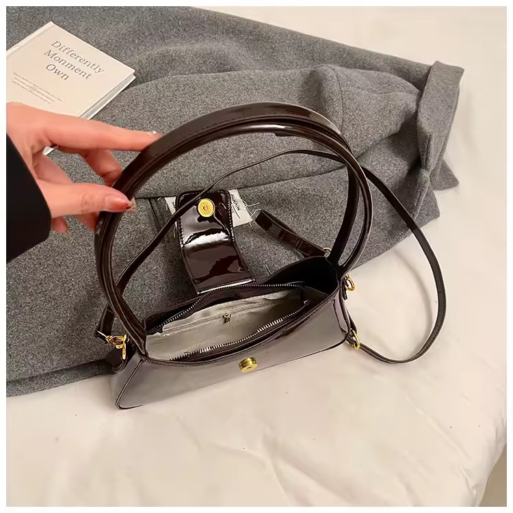 miu miu Baguette Glacé 