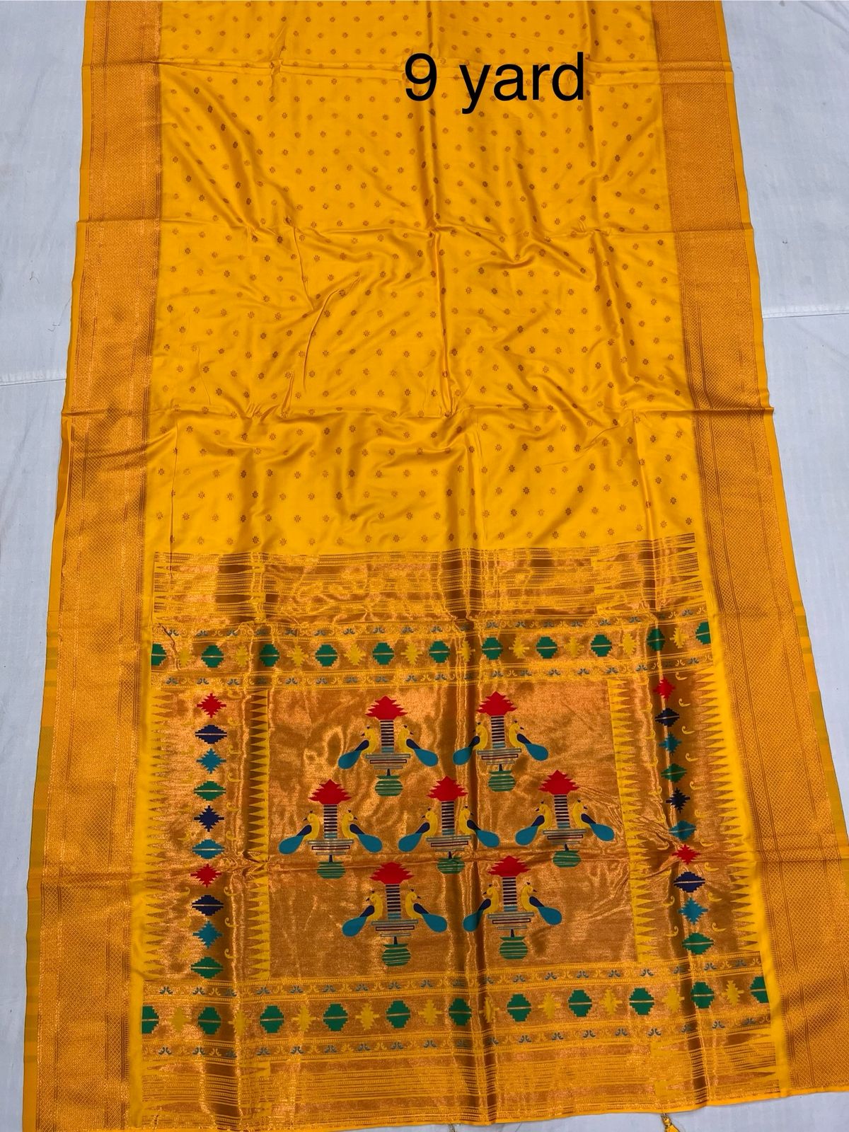 Kalanjali Nauvari Paithani