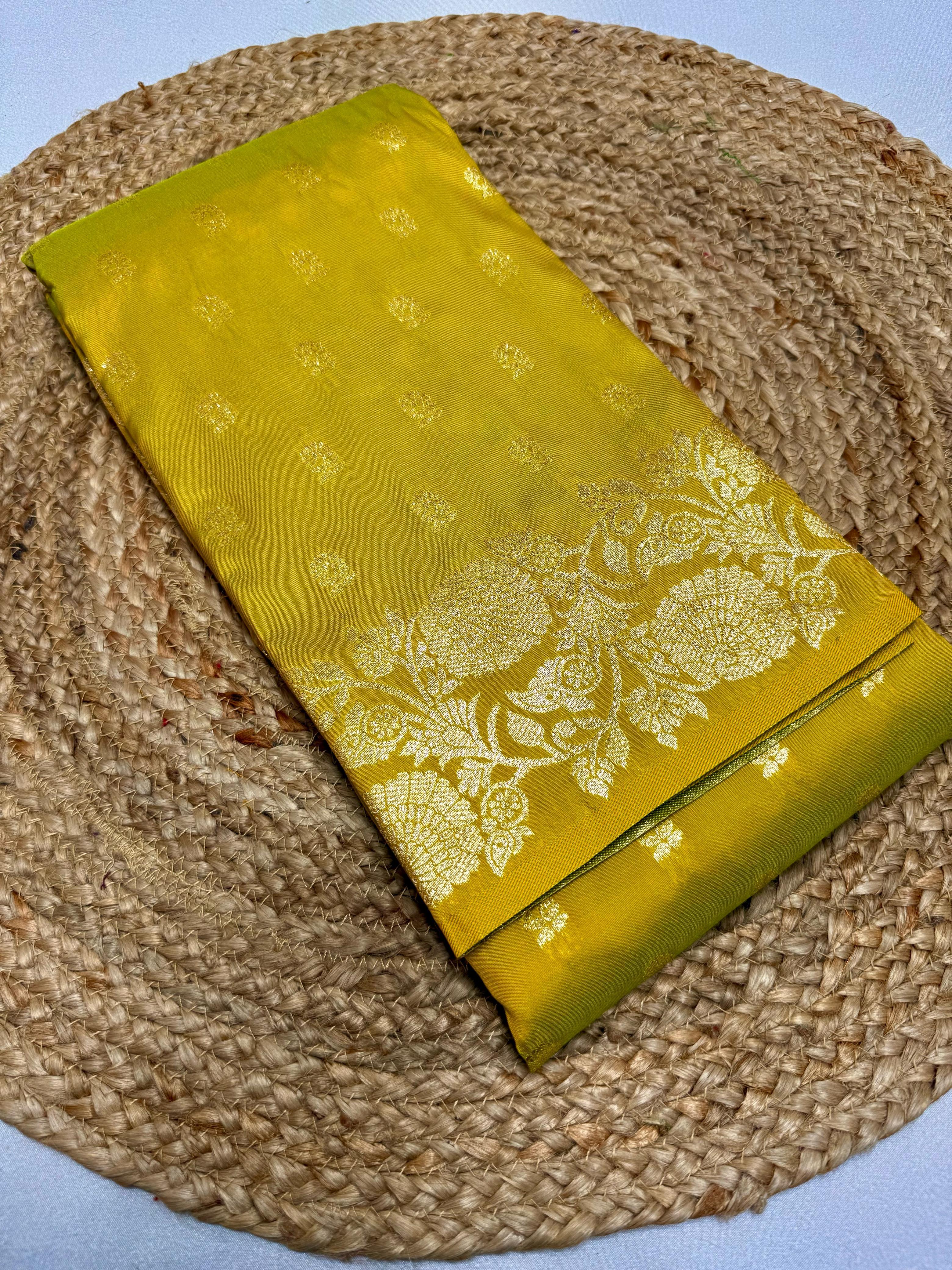 Flower Border Premium Soft Silk Paithani