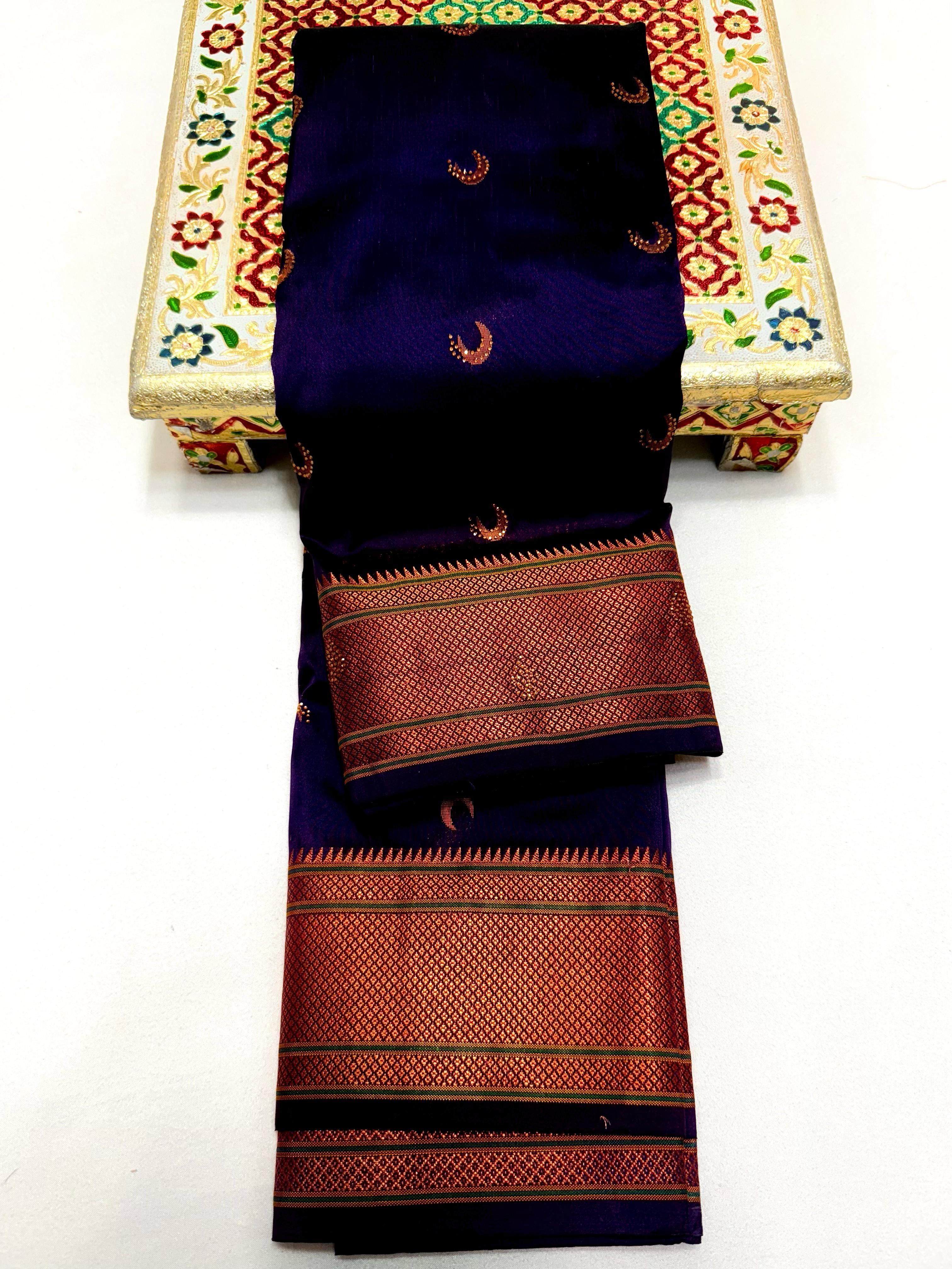 Chandrakor Kalanjali Paithani