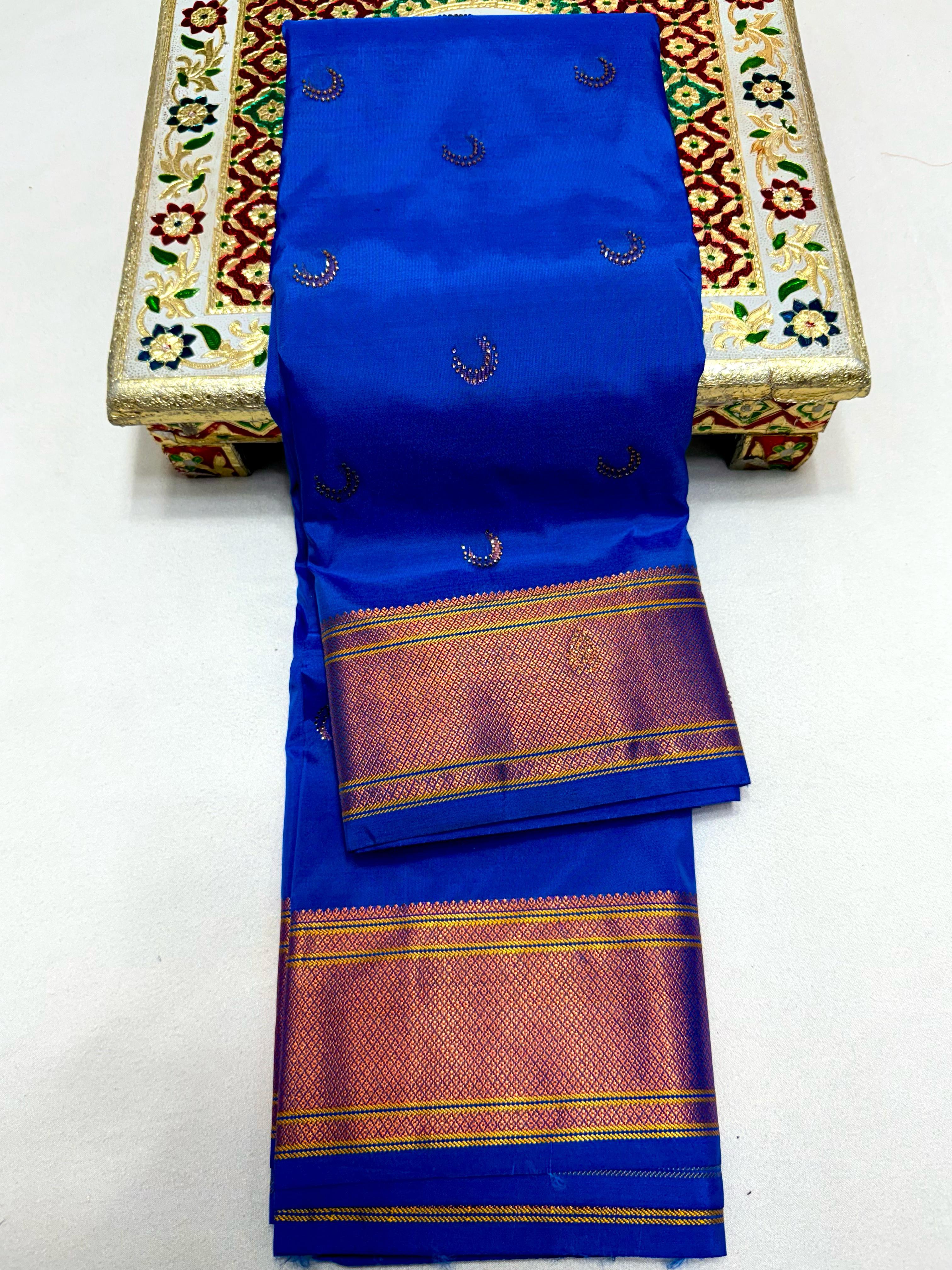 Chandrakor Kalanjali Paithani