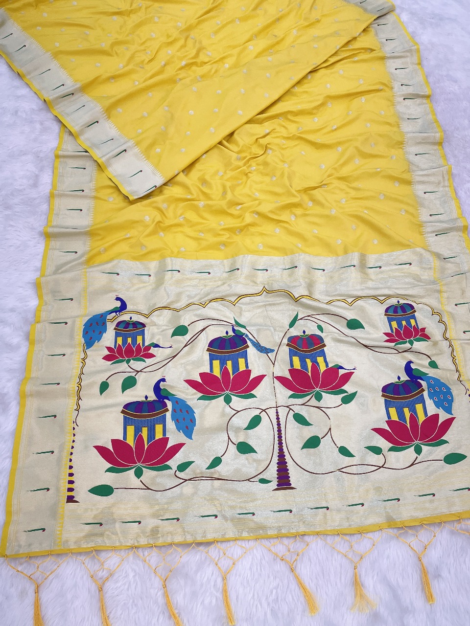 Single Muniya Paithani - Pastel Shades