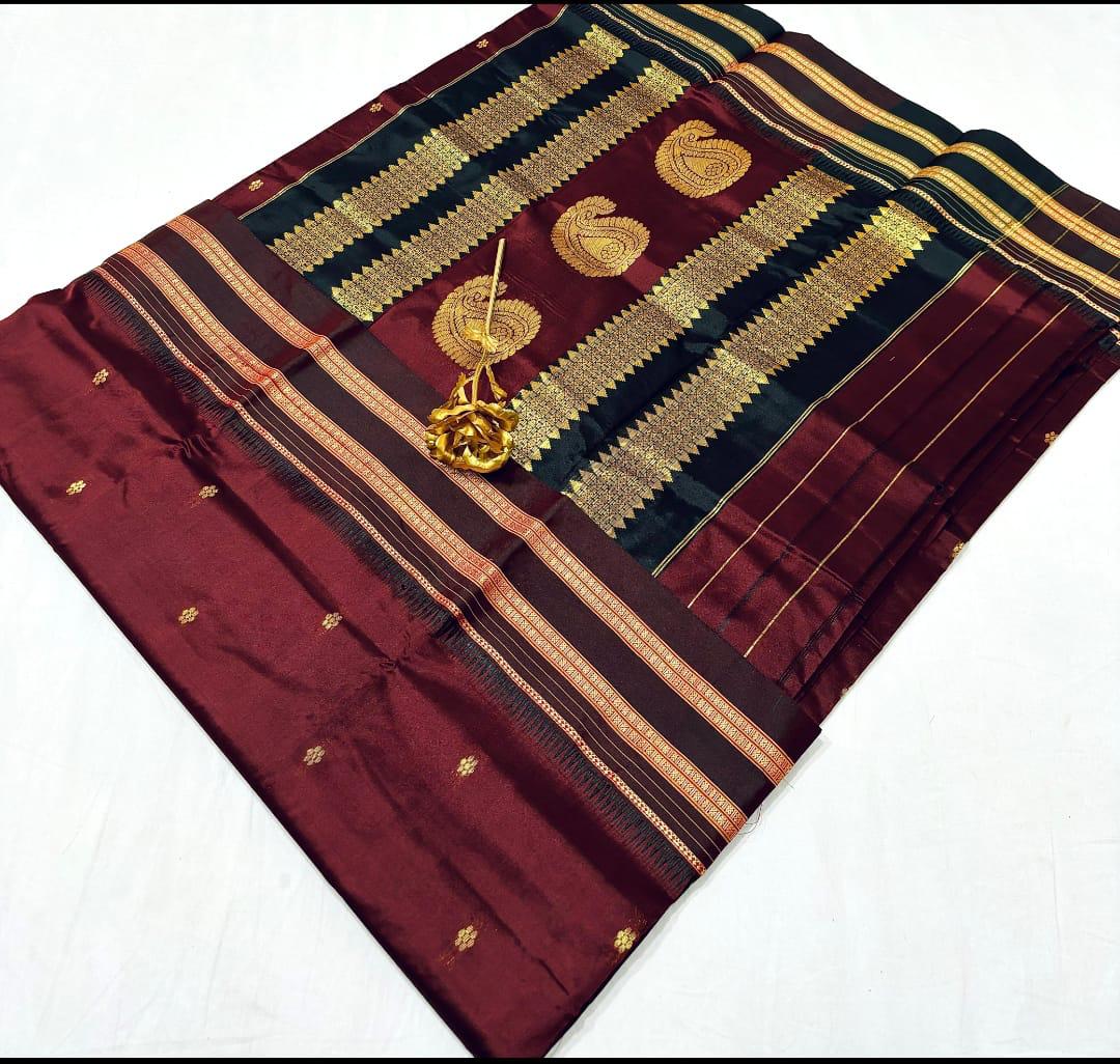 Pure Silk NarayanPeth Paithani (part2)