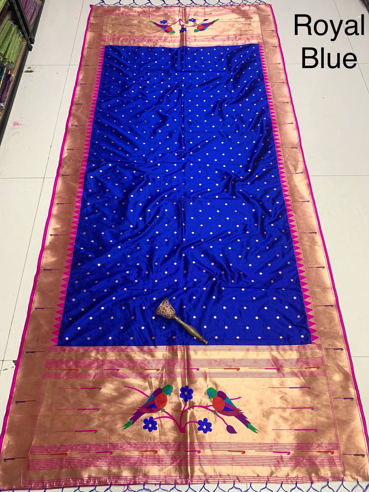 Paithani Dupatta Contrast Border