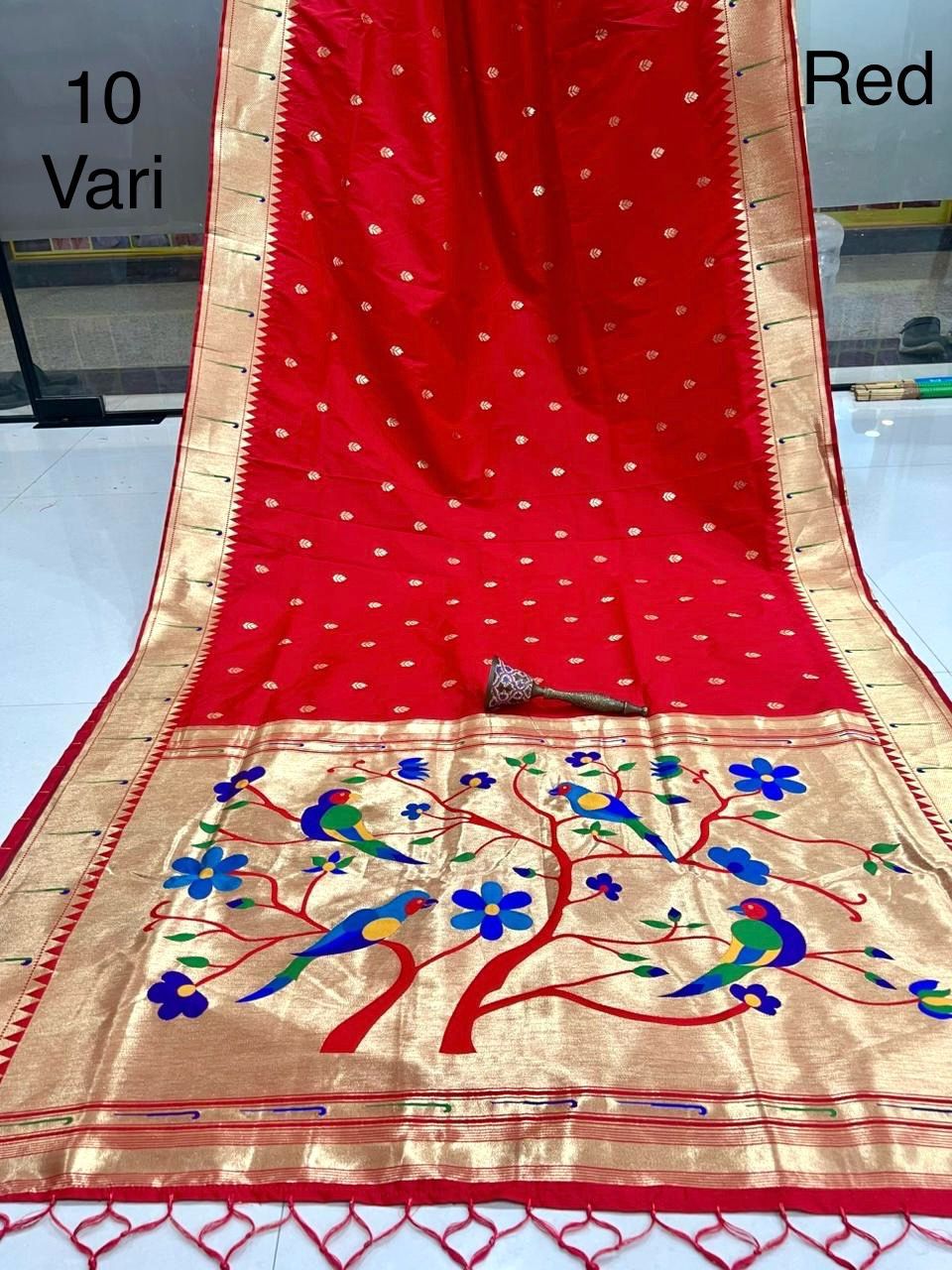 Single Muniya Border Paithani Nauvari (9yards)