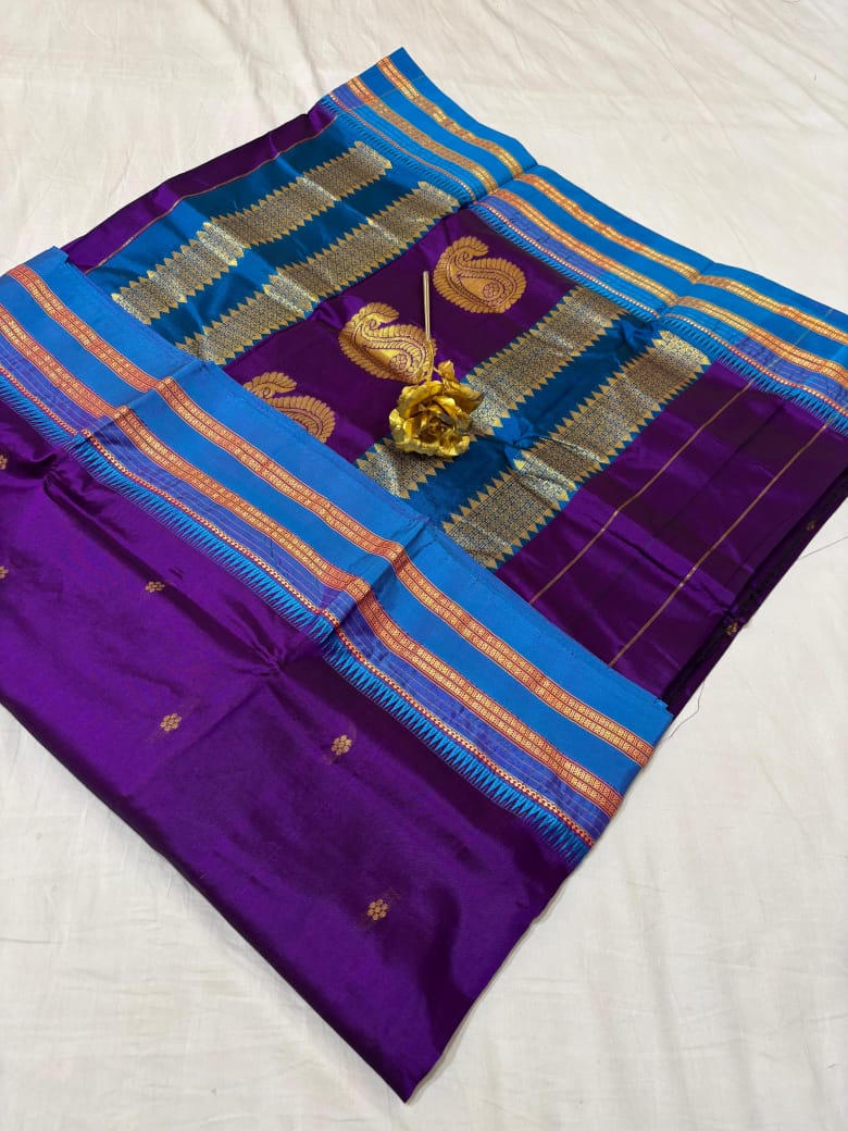 Pure Silk NarayanPeth Paithani (part2)