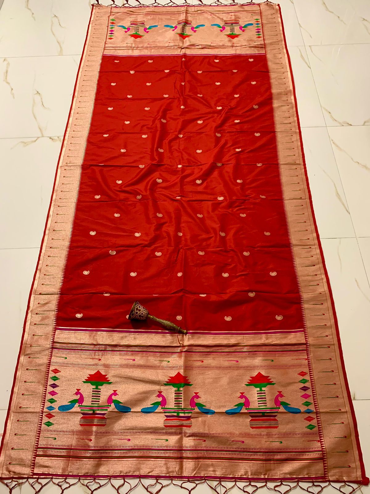 Muniya Border Dupatta