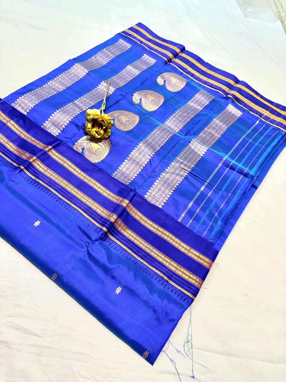 Pure Silk NarayanPeth Paithani (part2)