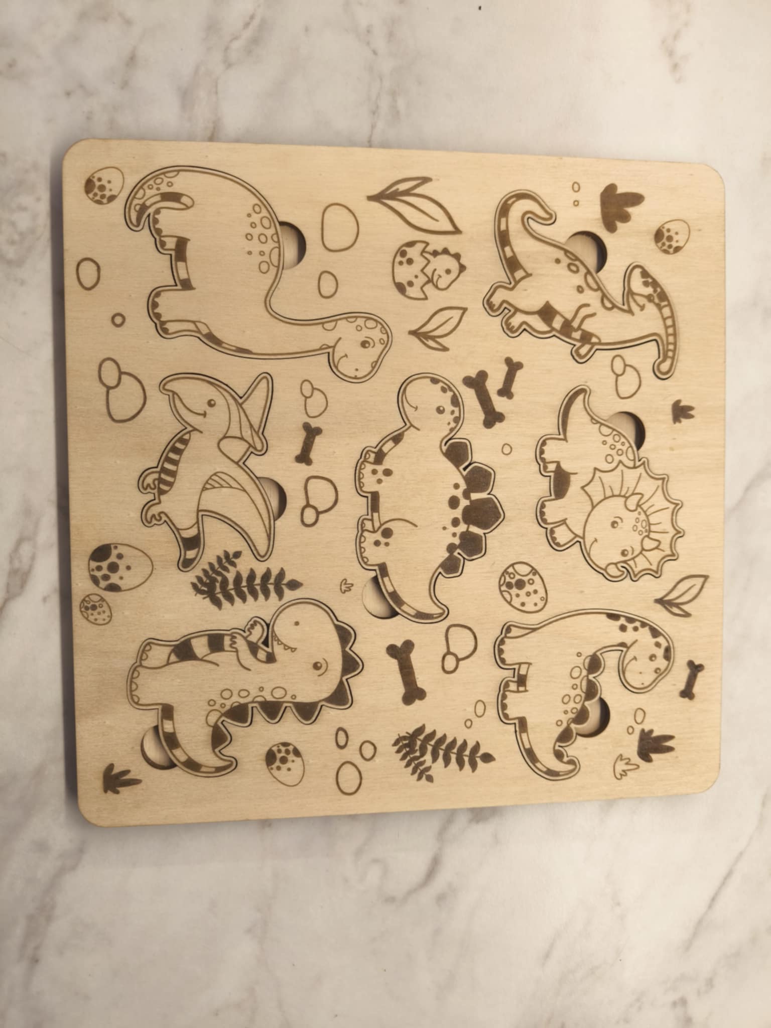 Medinė dėlionė - dinozaurai