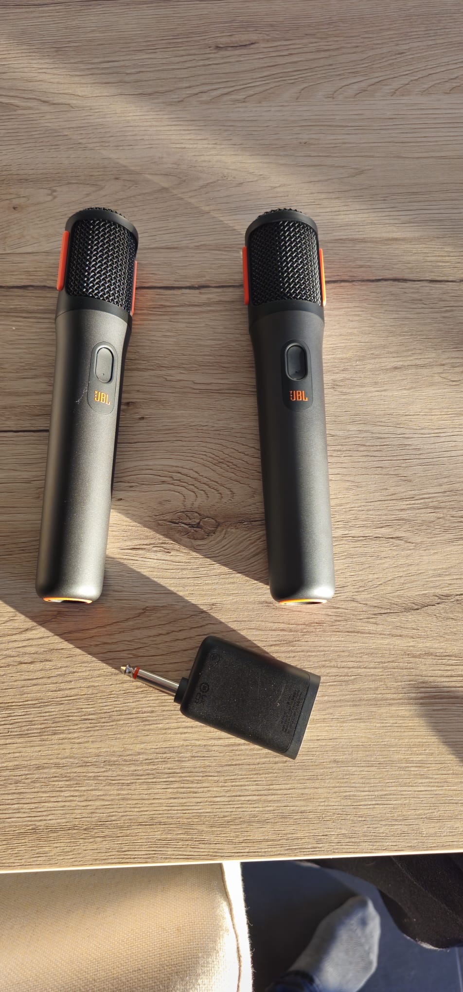 Enceinte et micros