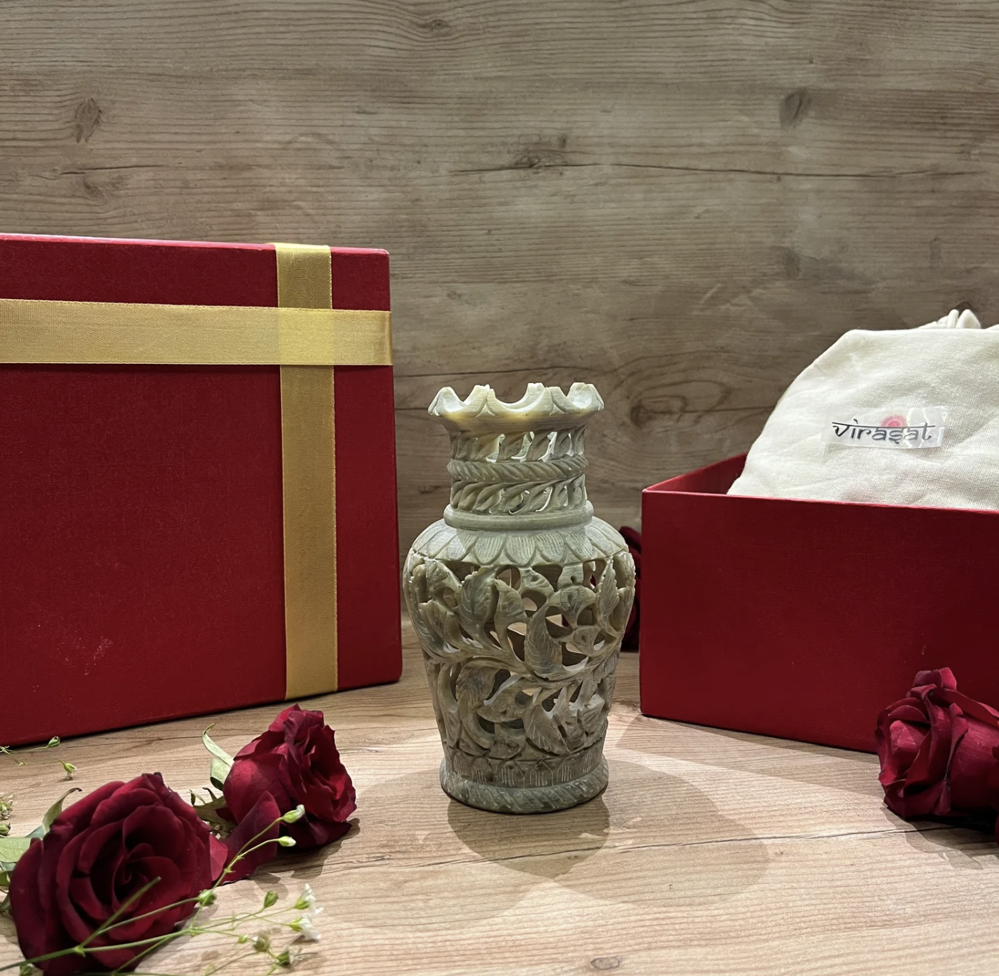 Handcrafted Floral Flower Vase – Elegant Soapstone Design