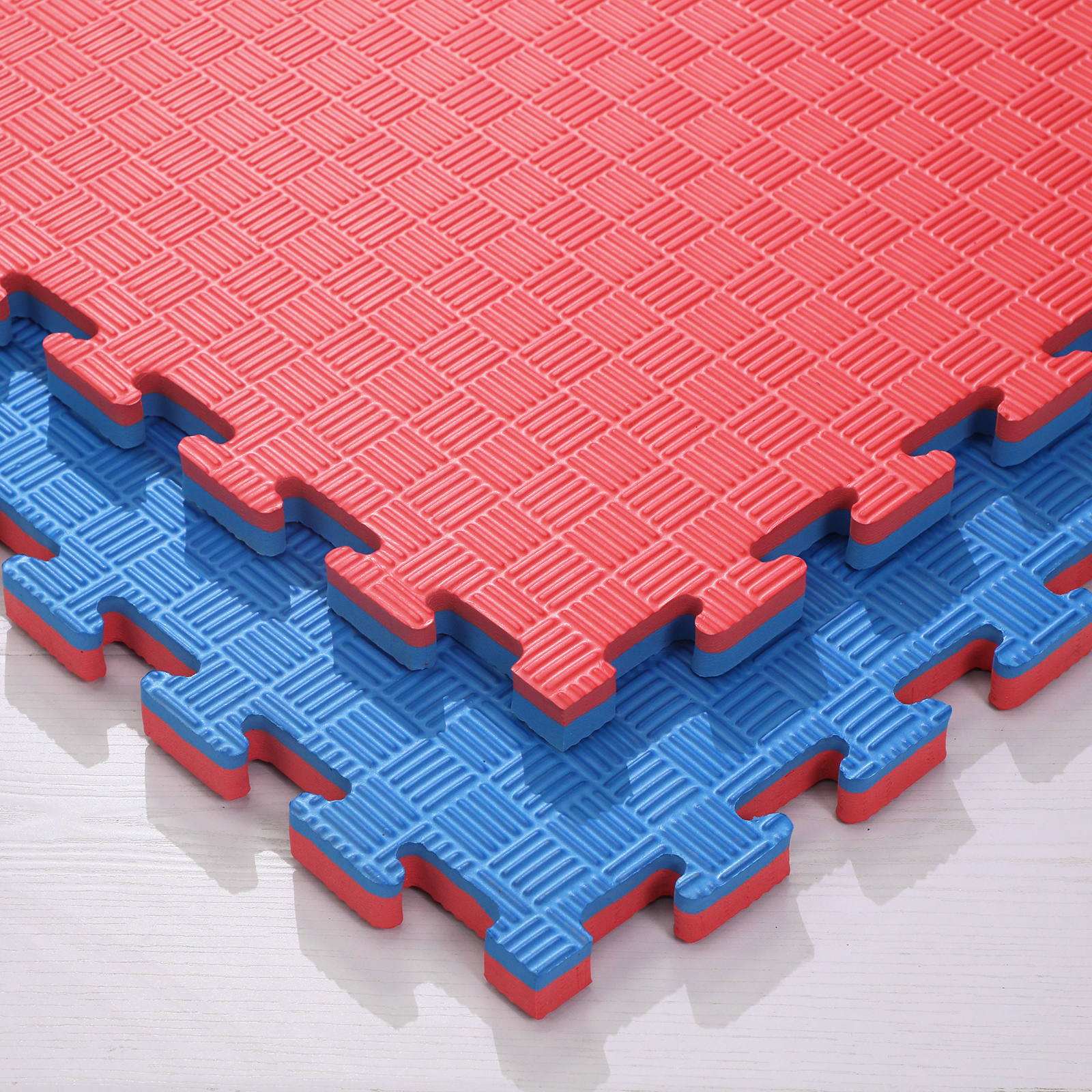 Tatami Blue and Red Extra Large EVA Interlocking Floor Tiles 1 meter * 1 Meter 
