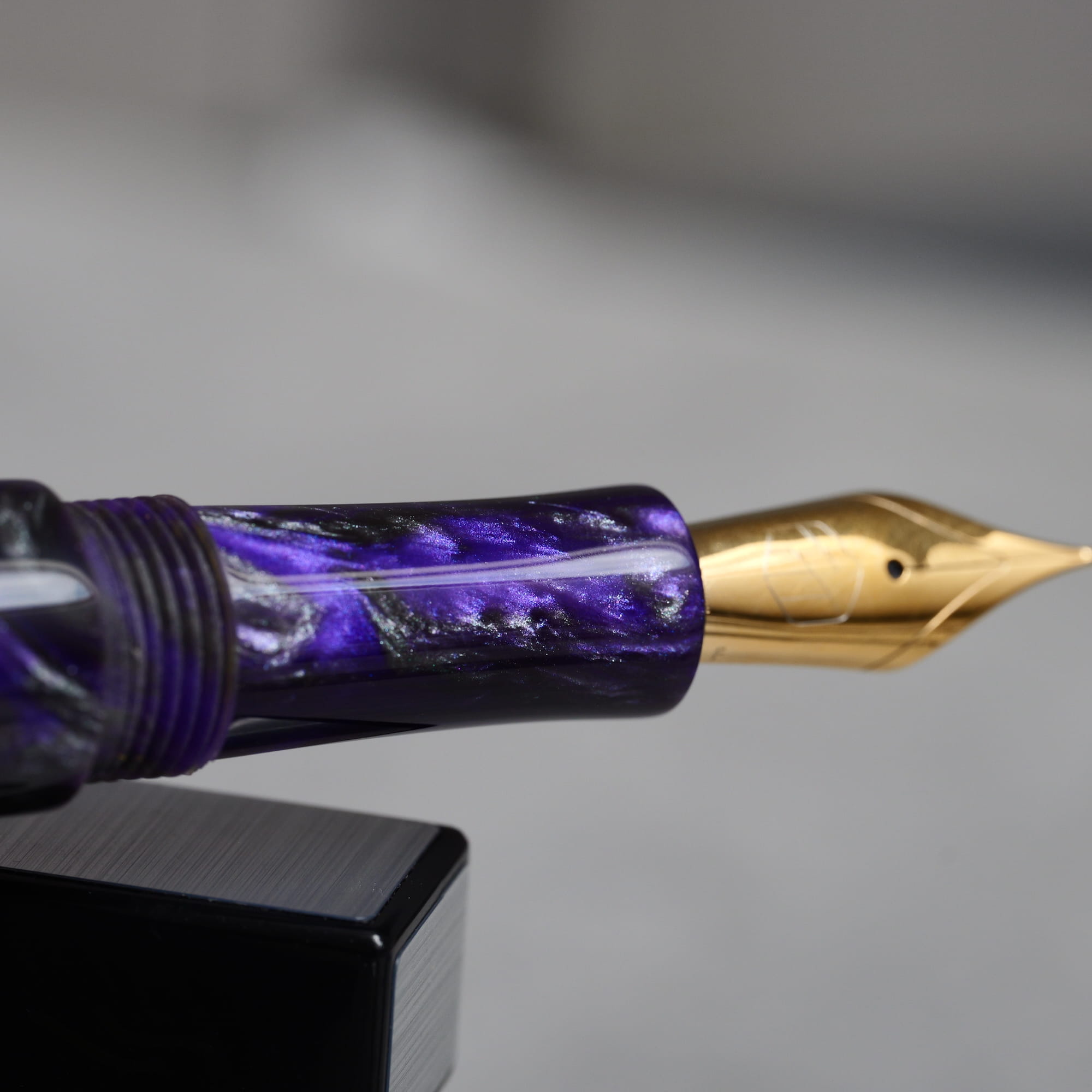 Pasek - żywica - ebonit