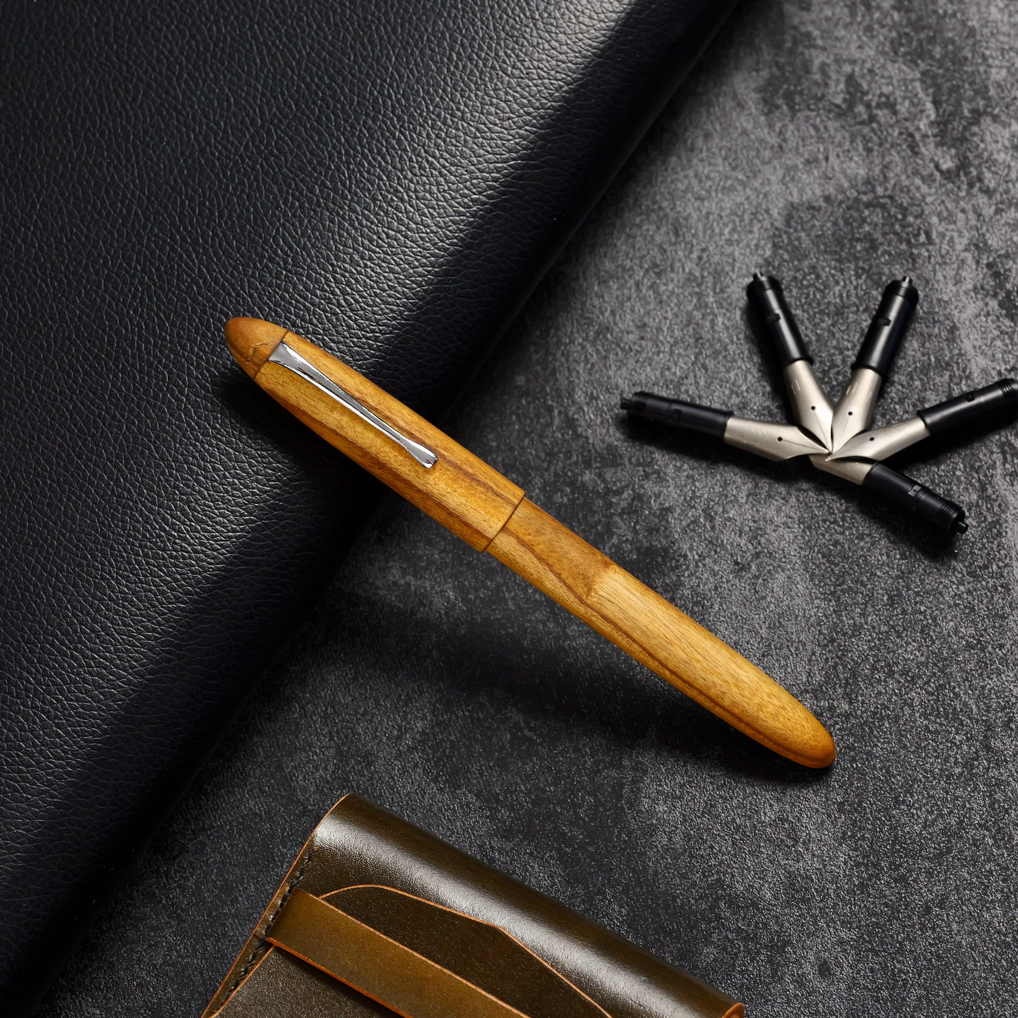 Balans - drewno sumak