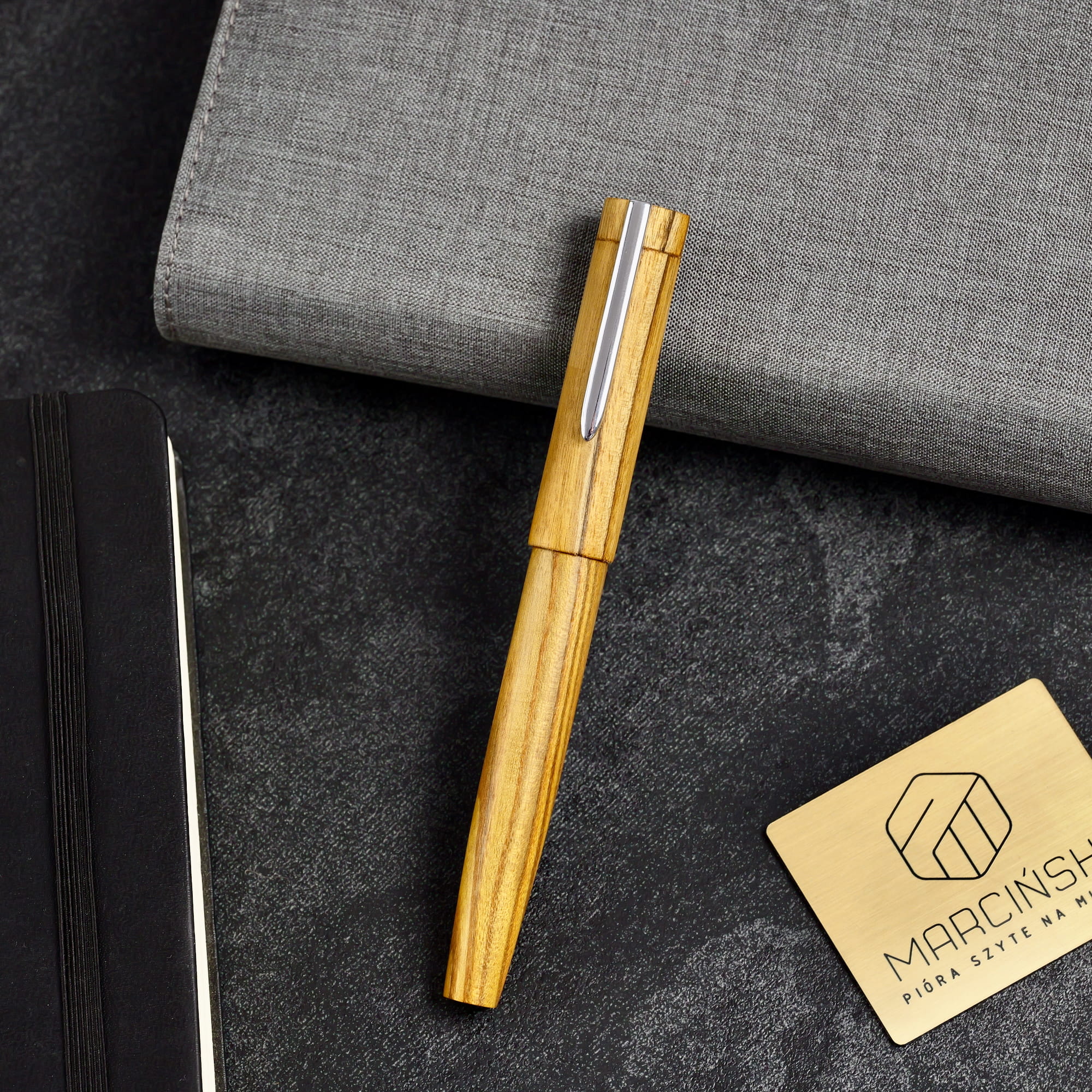 Flat top - drewno sumak