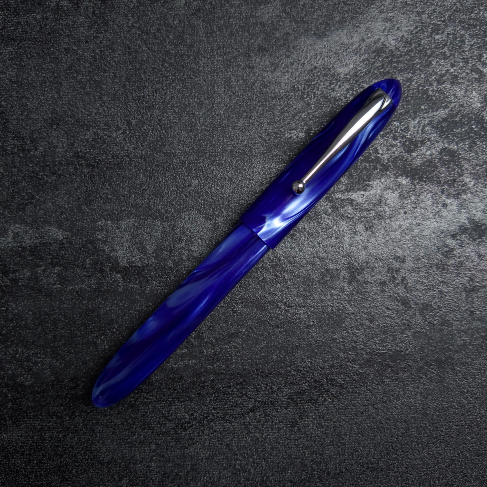 Klasyka - żywica - tytanowa stalówka