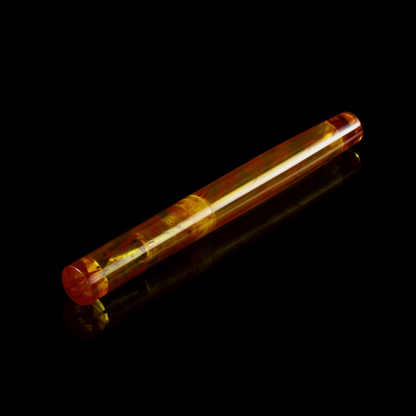 Transparentna żywica - tytanowa stalówka