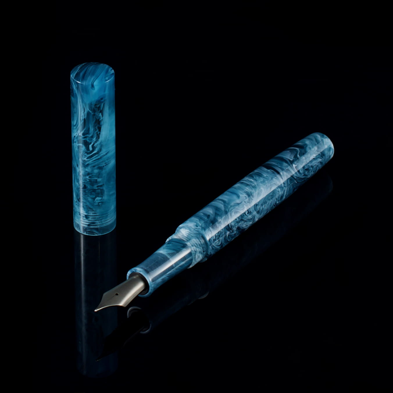 Transparentna żywica - tytanowa stalówka