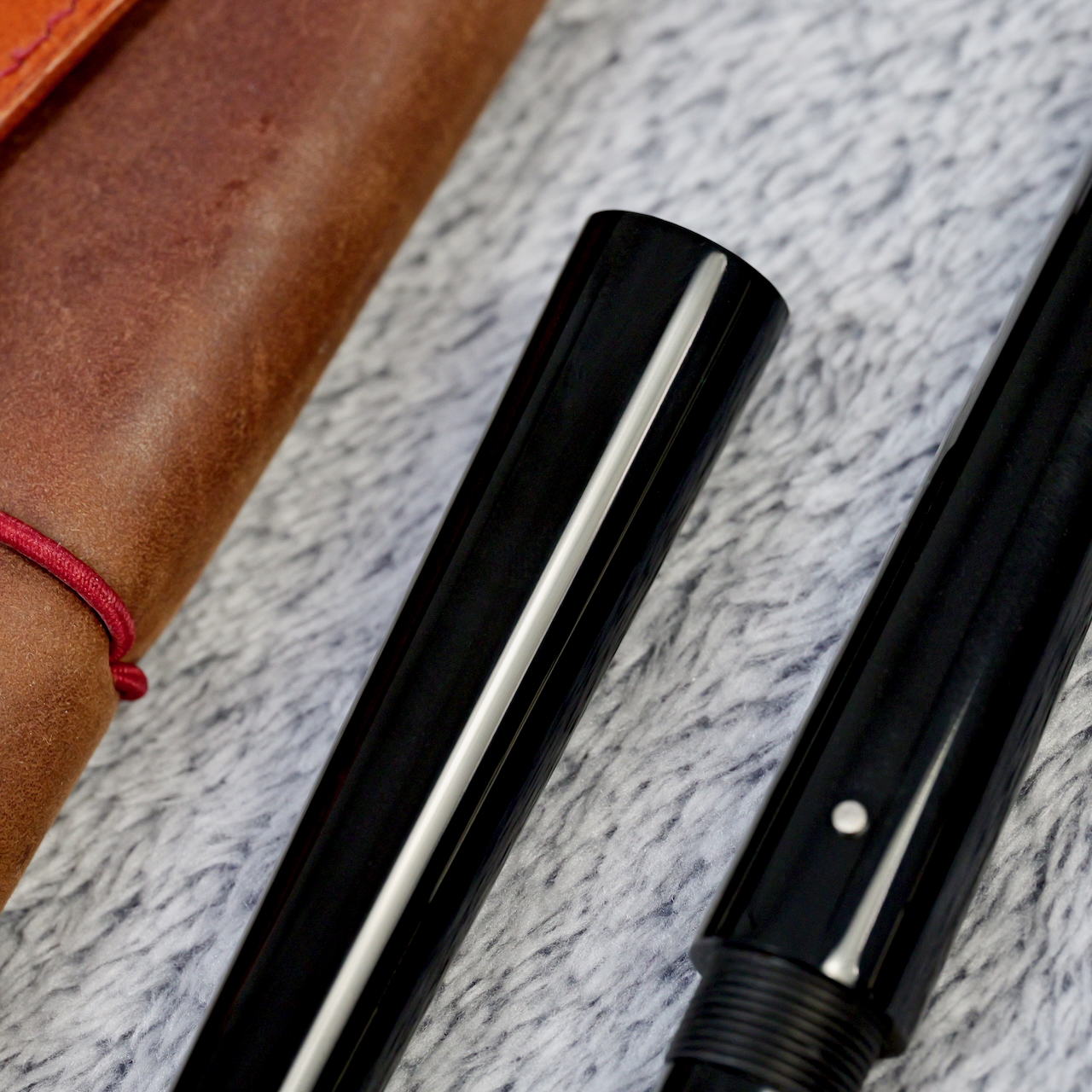 Stożek - ebonit - tytanowa stalówka i roll stop 