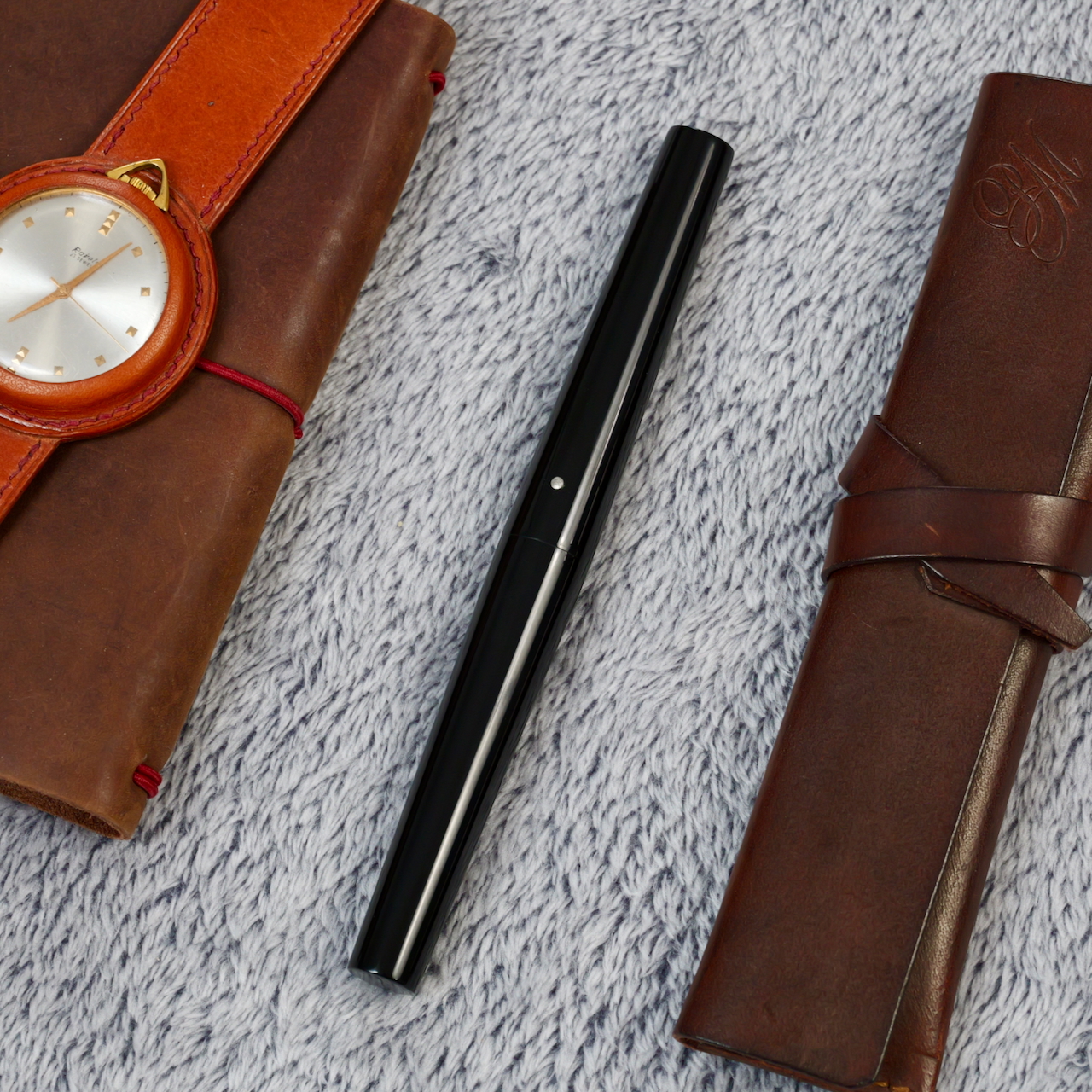 Stożek - ebonit - tytanowa stalówka i roll stop 