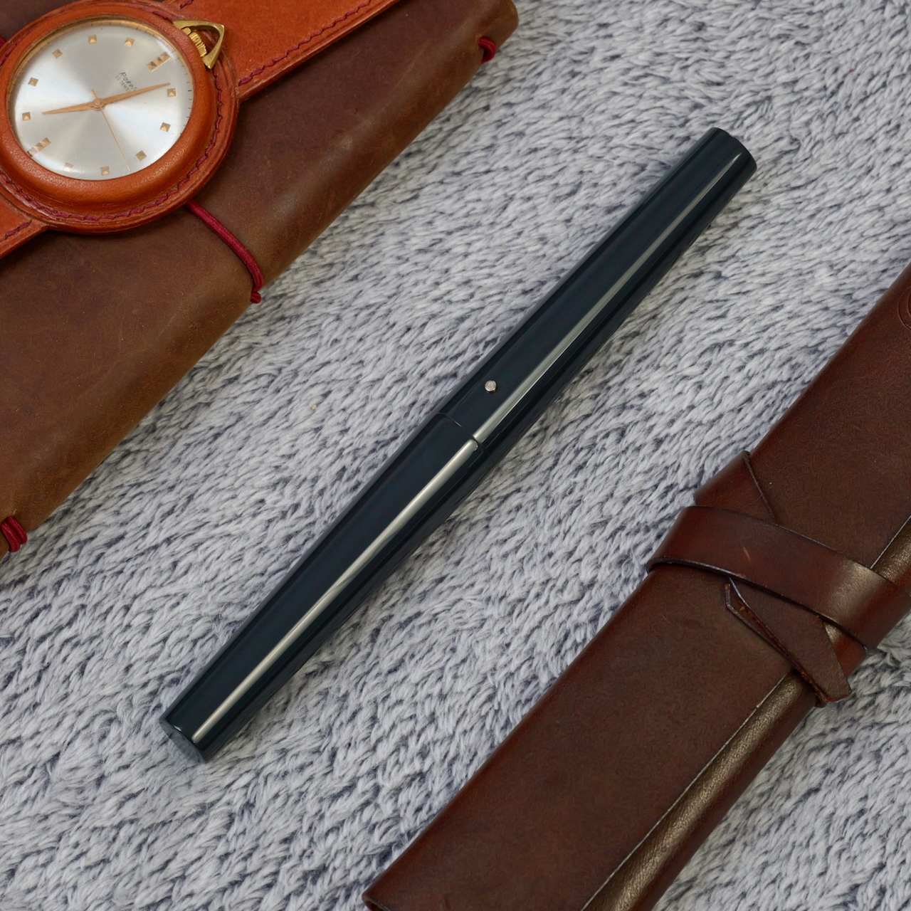 Stożek - ebonit - tytanowa stalówka i roll stop 