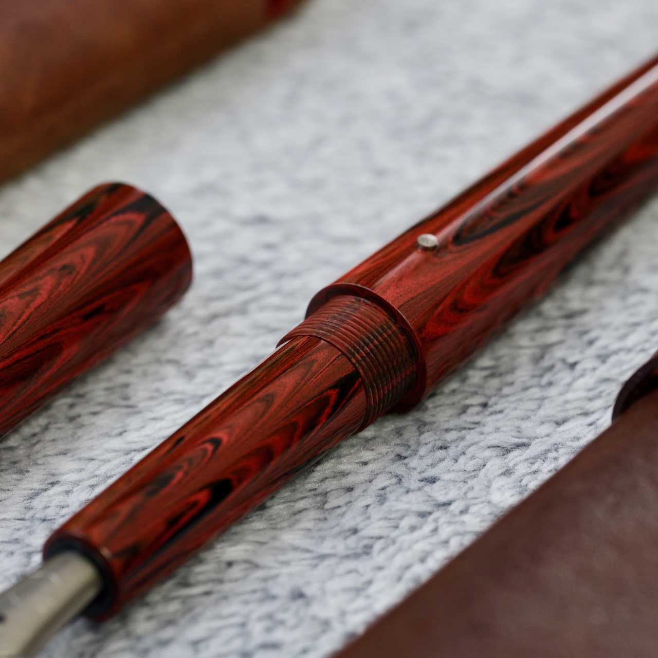 Stożek - ebonit - tytanowa stalówka i roll stop 