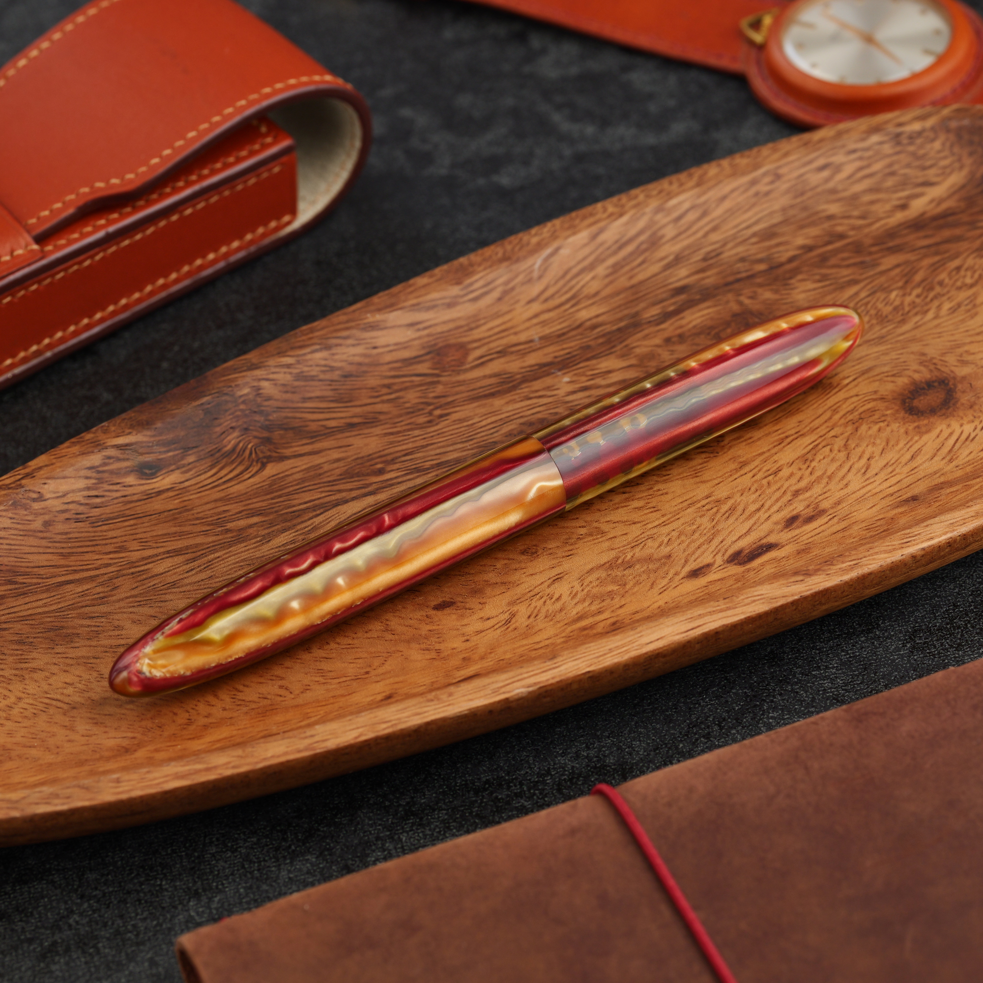 Minimalizm - żywica - tytanowa stalówka