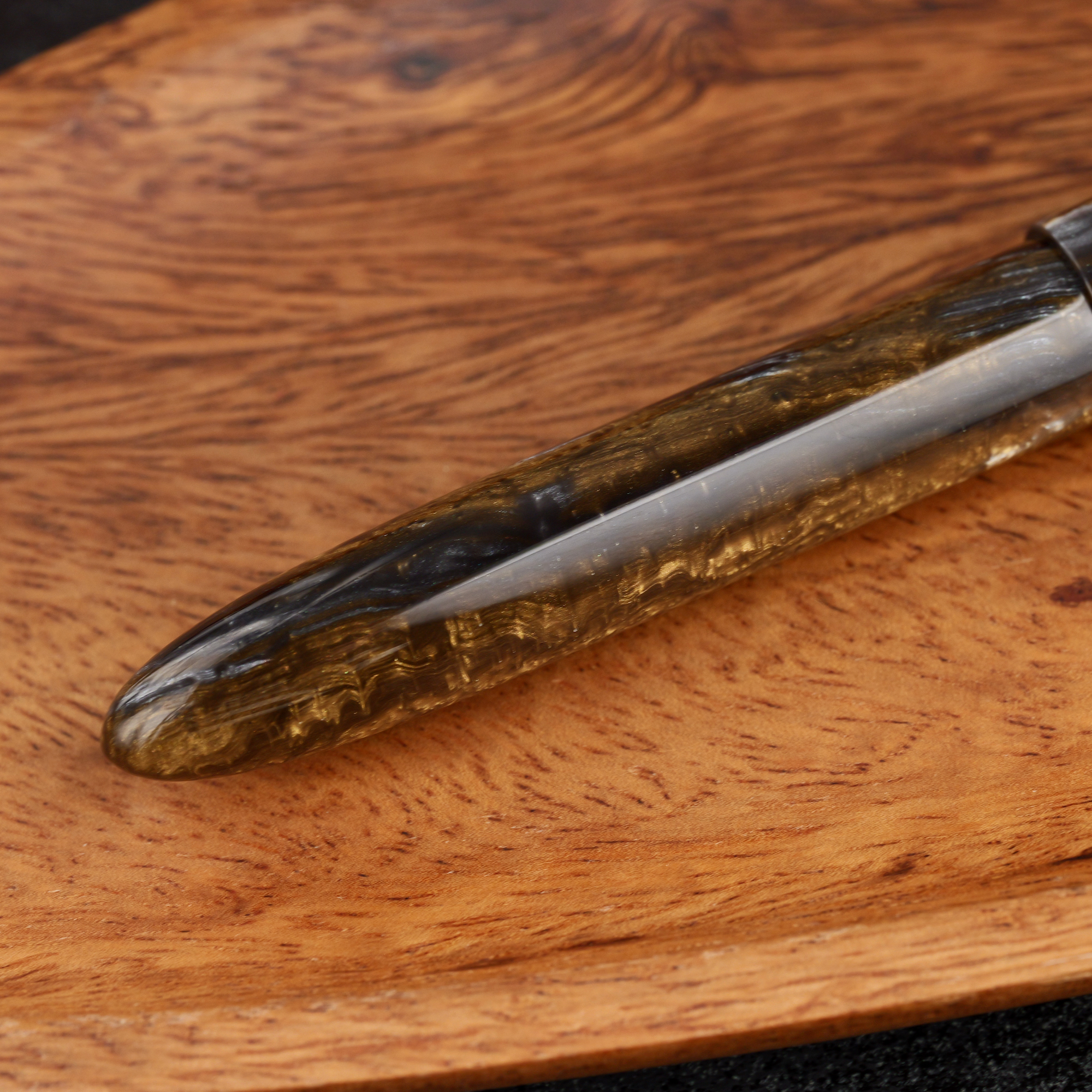 Klasyka - żywica - tytanowa stalówka