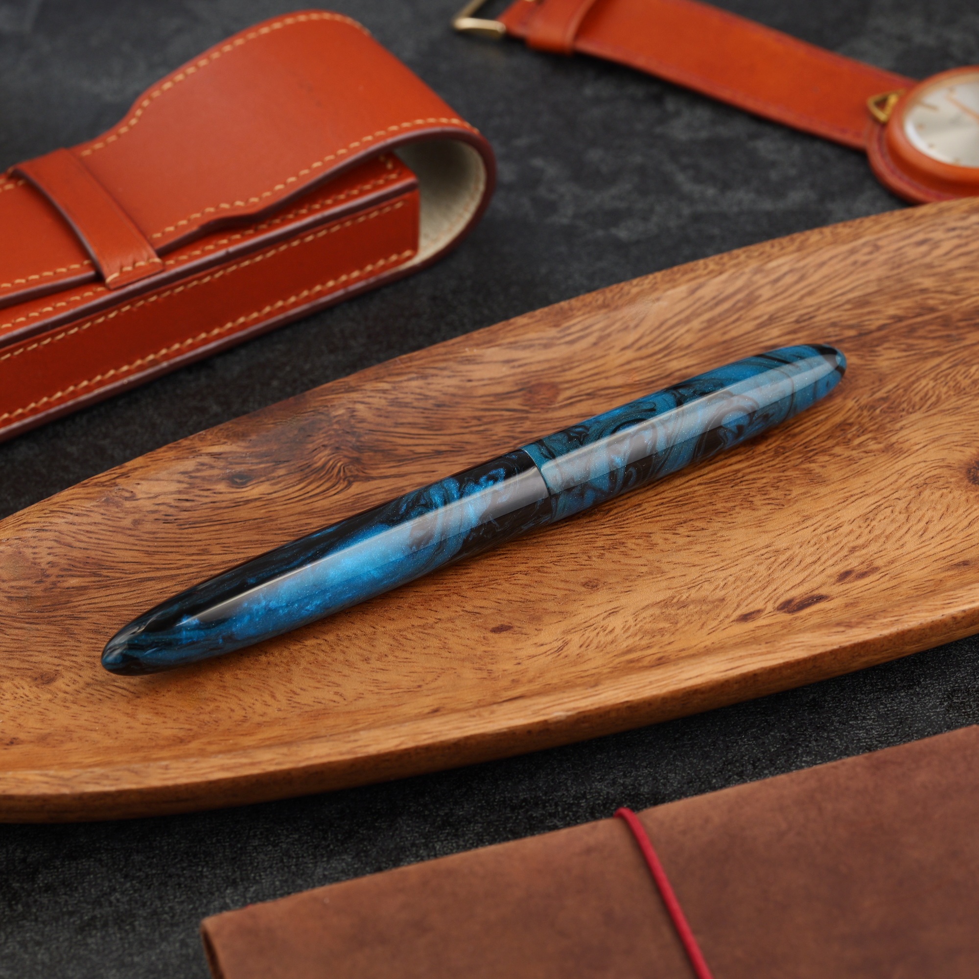 Minimalizm - żywica - tytanowa stalówka