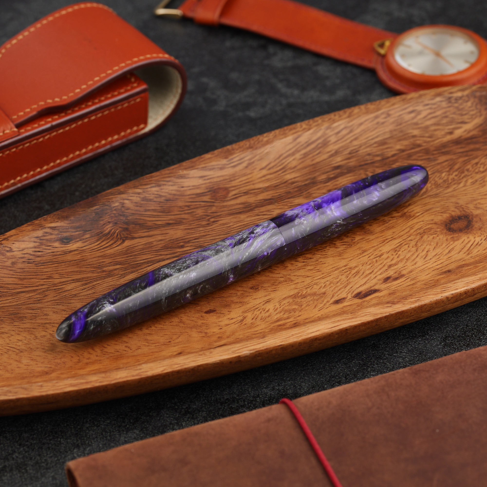 Minimalizm - żywica - tytanowa stalówka