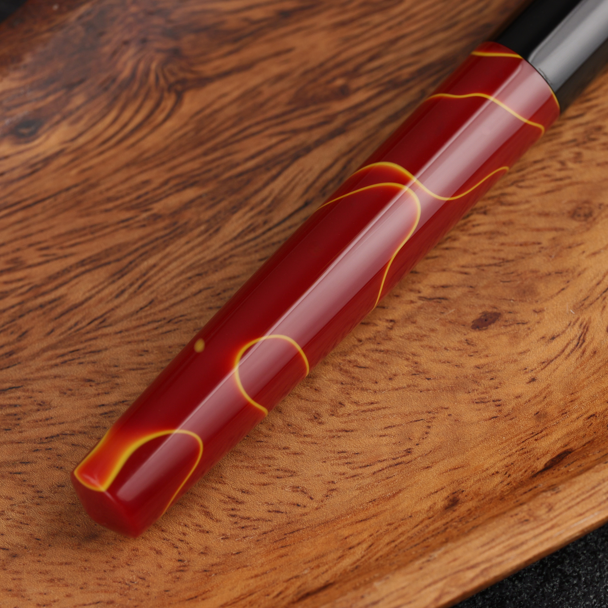 Kontrast - żywica - ebonit - pierścienie