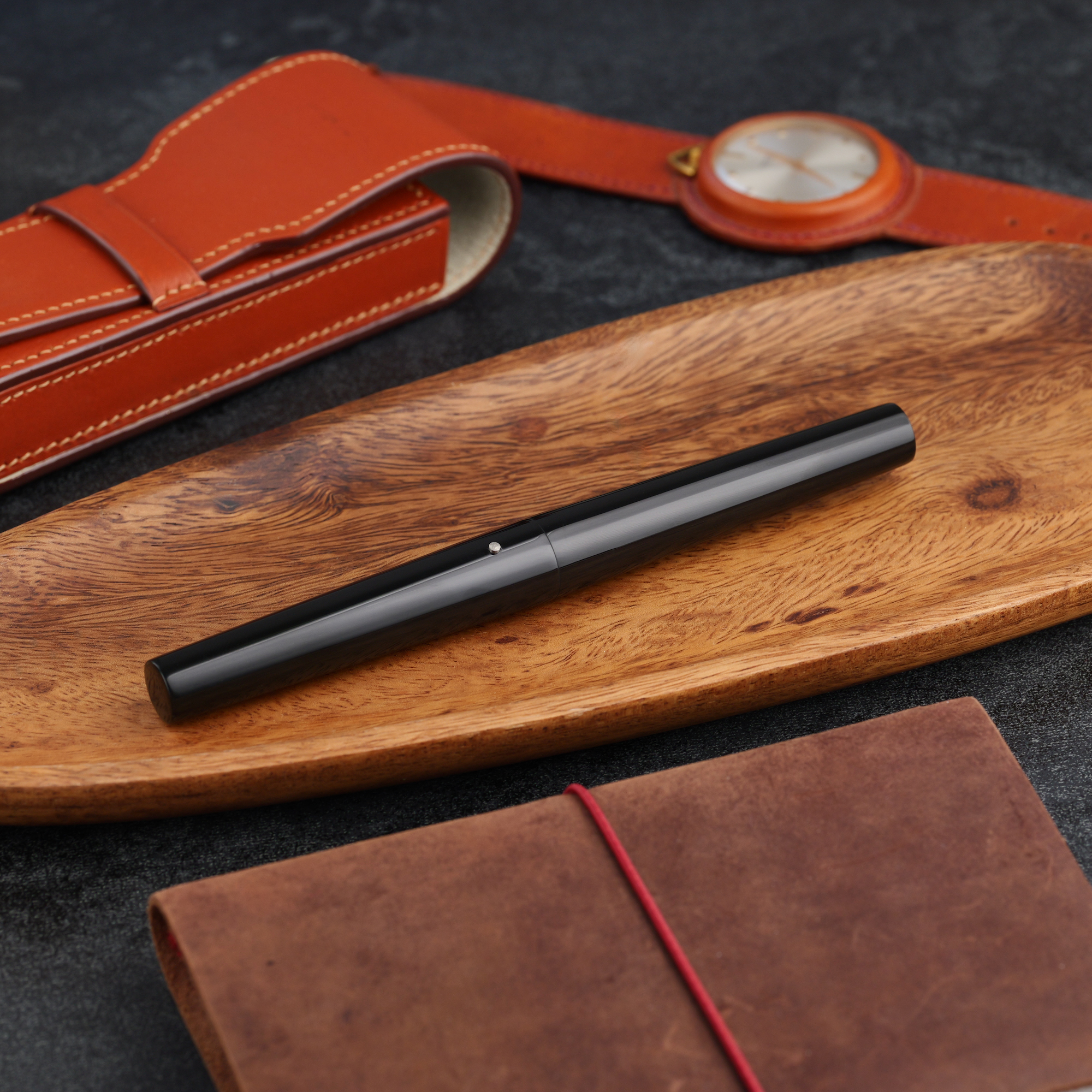 Stożek - ebonit - tytanowa stalówka i roll stop 