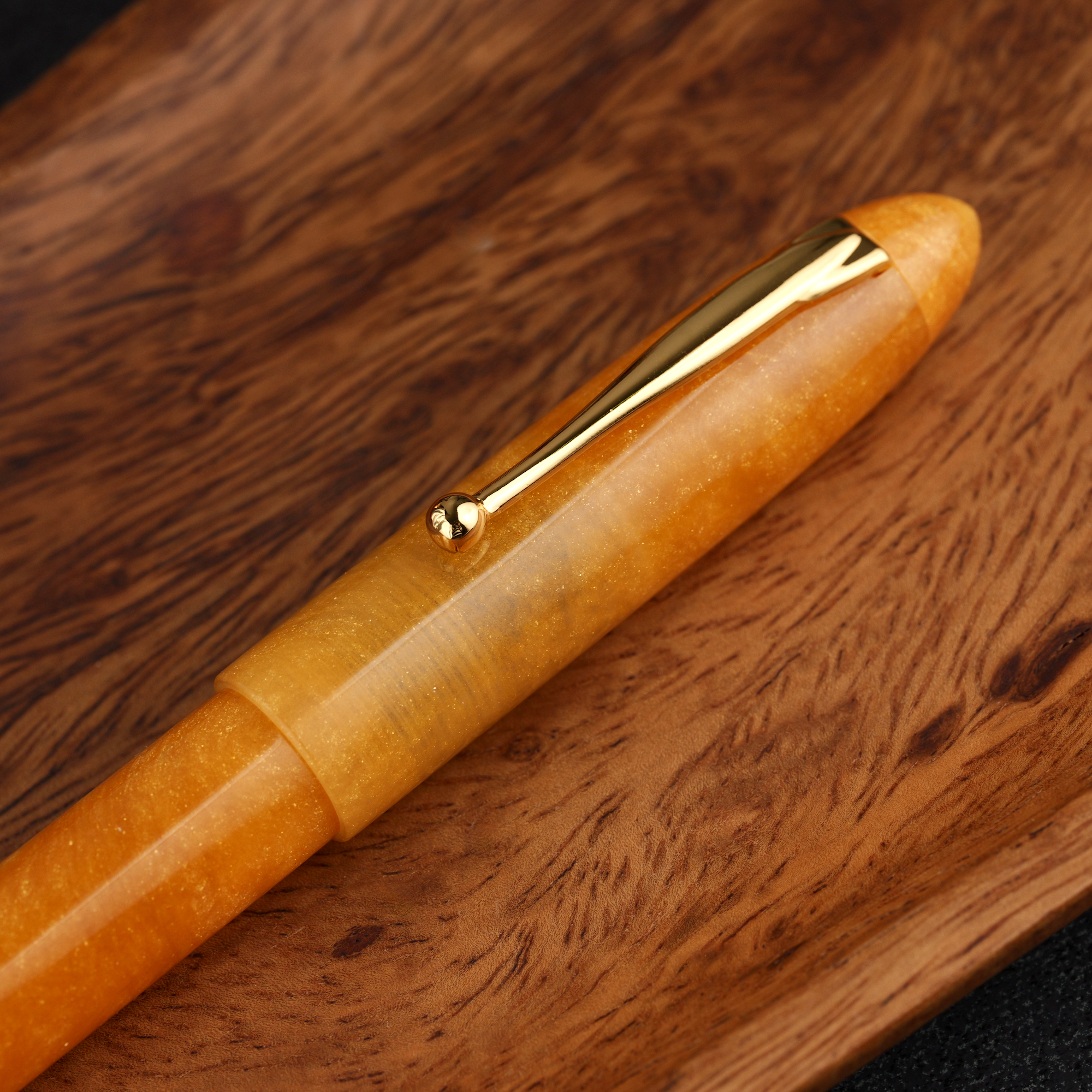 Klasyka - żywica - tytanowa stalówka