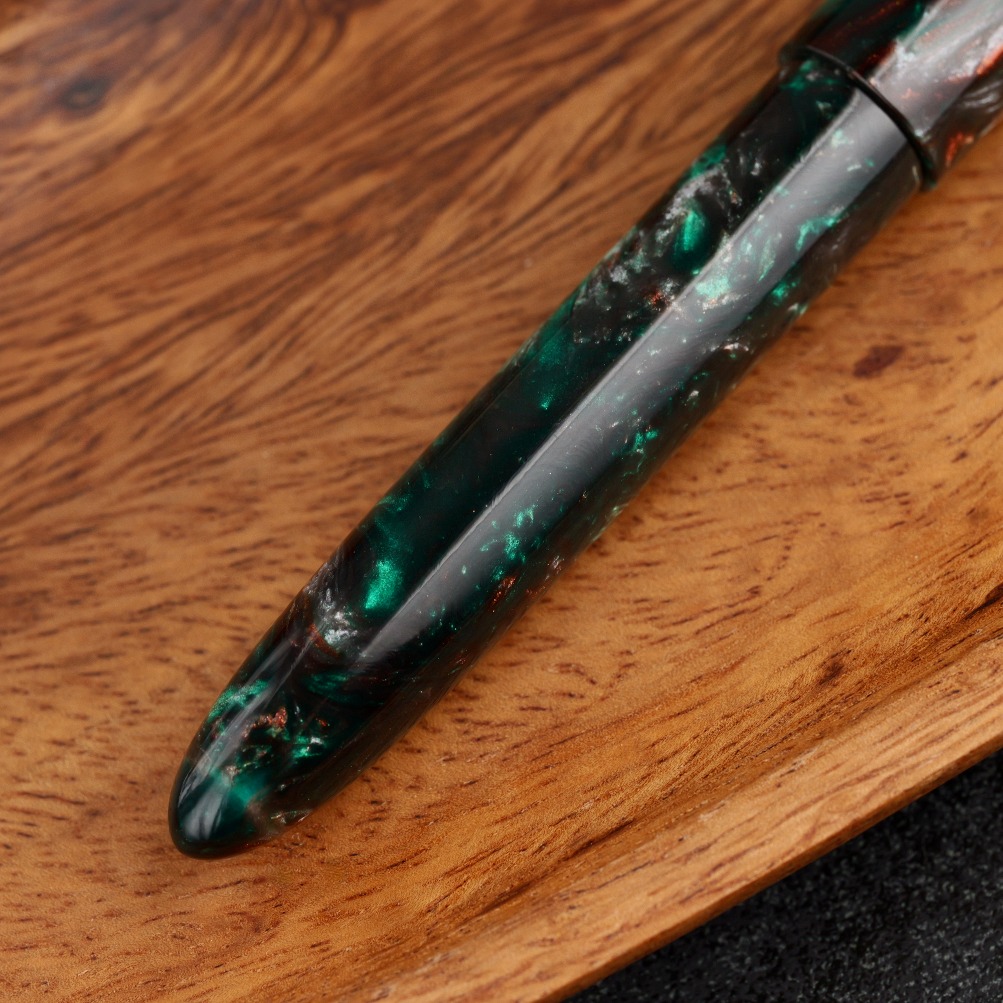 Klasyka - żywica - tytanowa stalówka